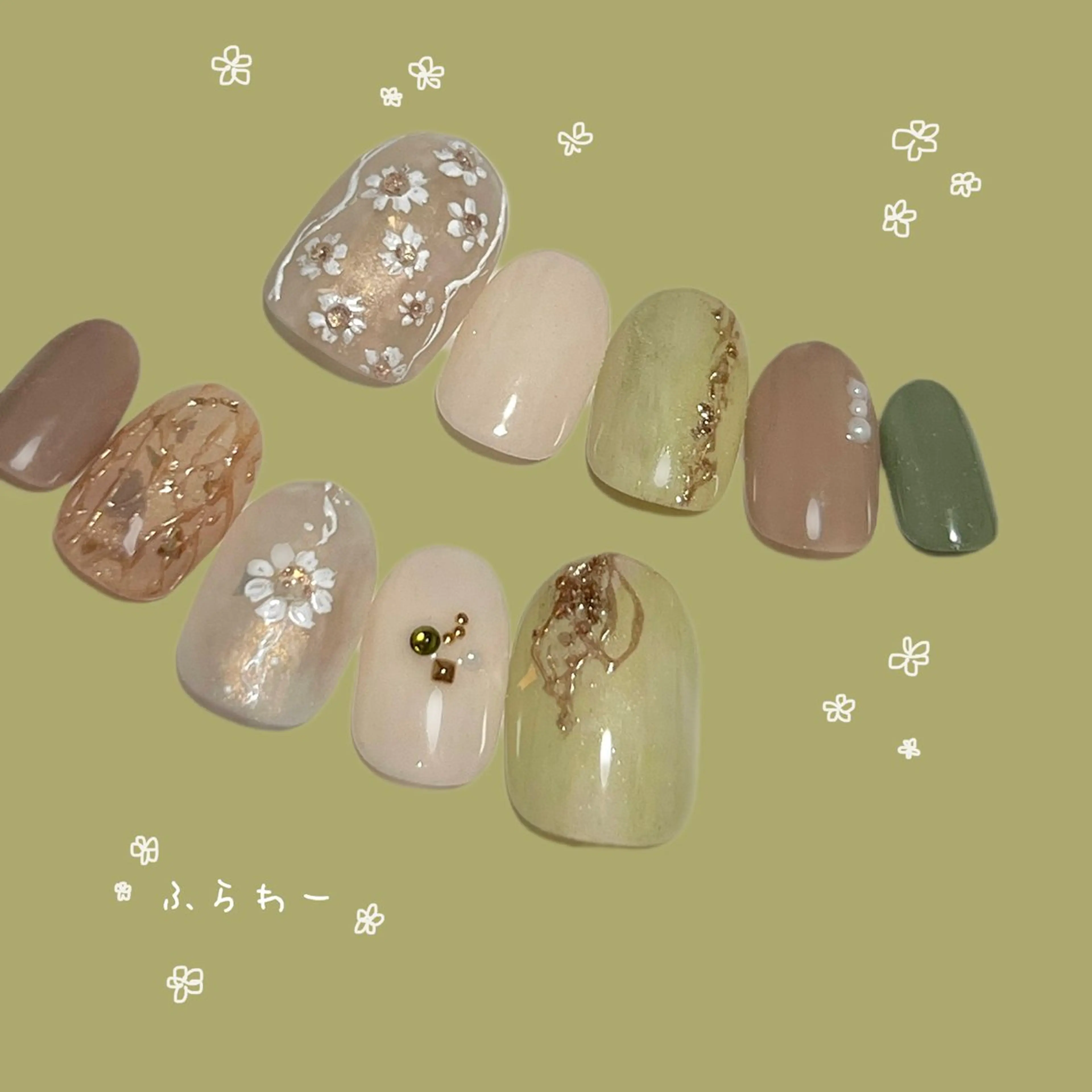 ネイル ジェルネイル ストーンネイル ハンドネイル FIORITURA Maikoのネイルデザイン