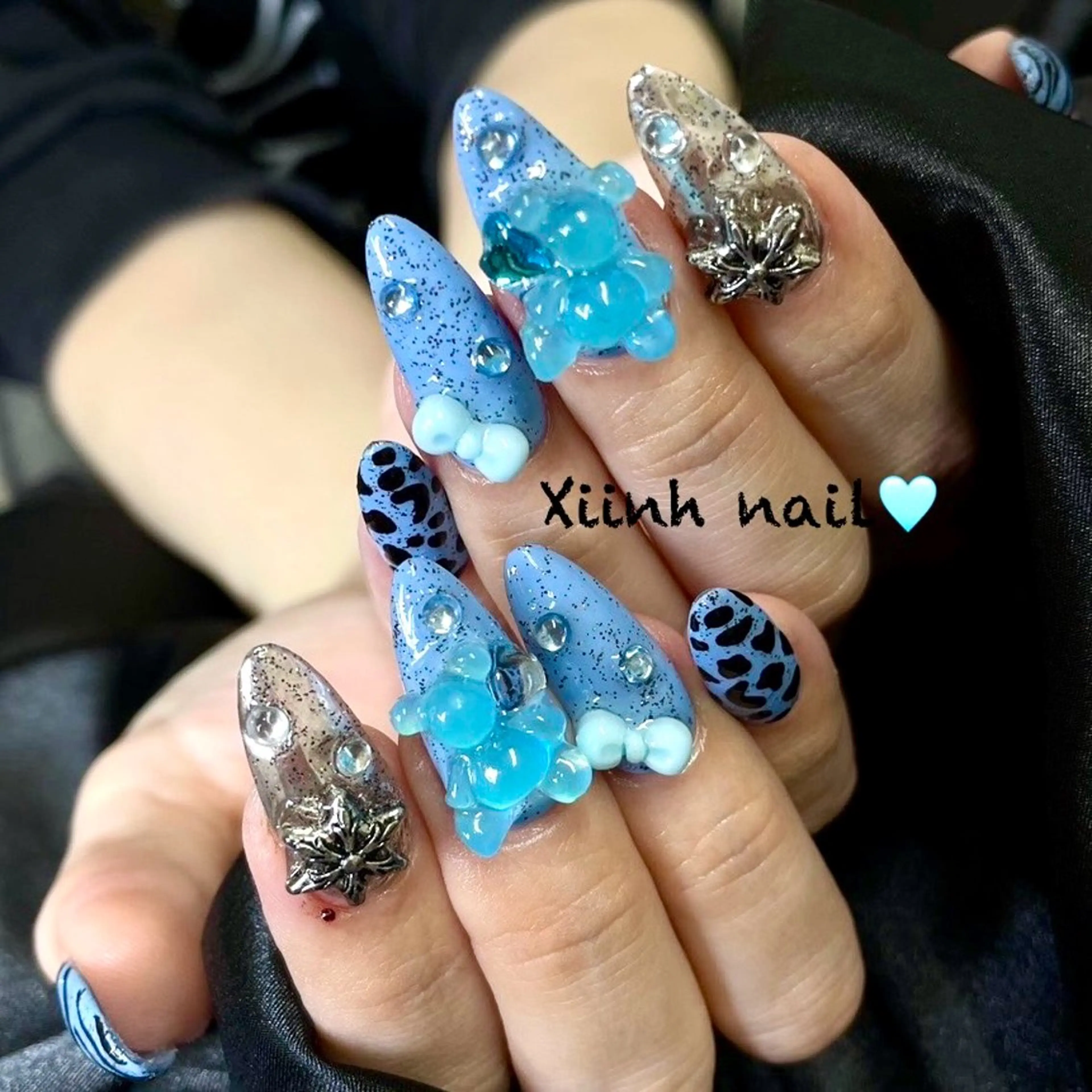 ネイル チークネイル 桜ネイル フットネイル ジェルネイル ハロウィン XIINH NAIL SALONのネイルデザイン