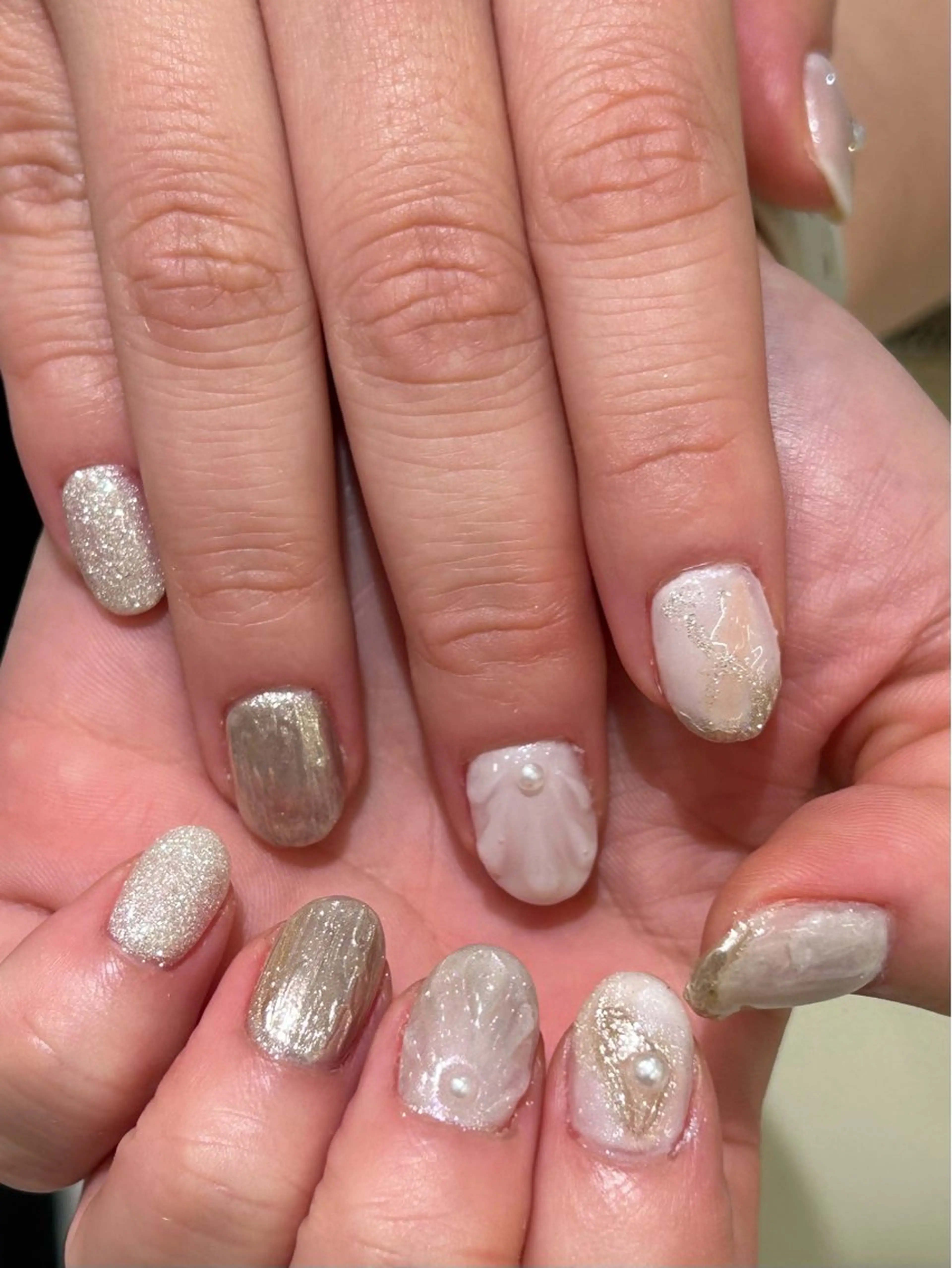 ネイル ꪆৎ平行アーチ ྀི ワカナの眉毛・アイブロウイメージ