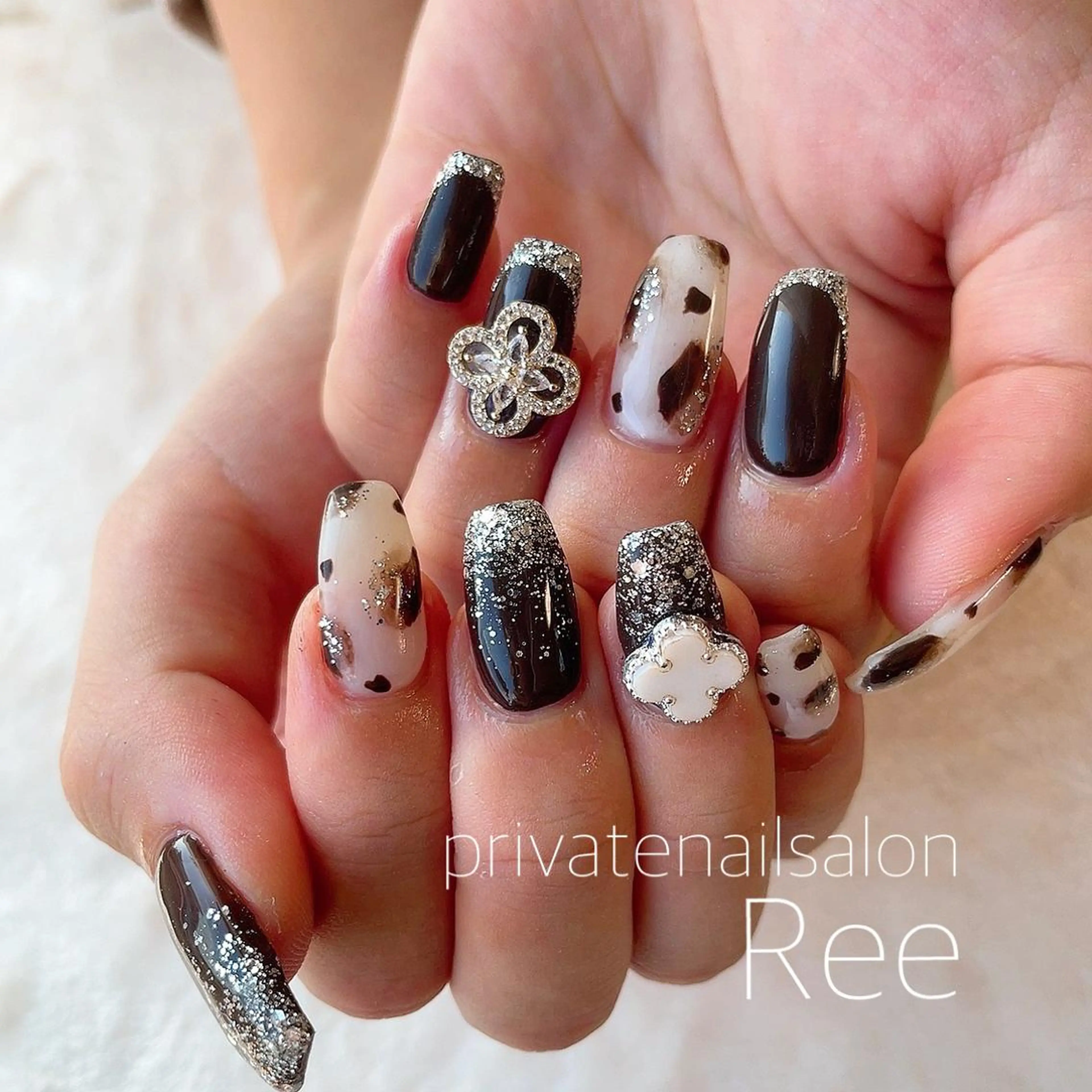 ネイル 知花 梨花のネイルデザイン