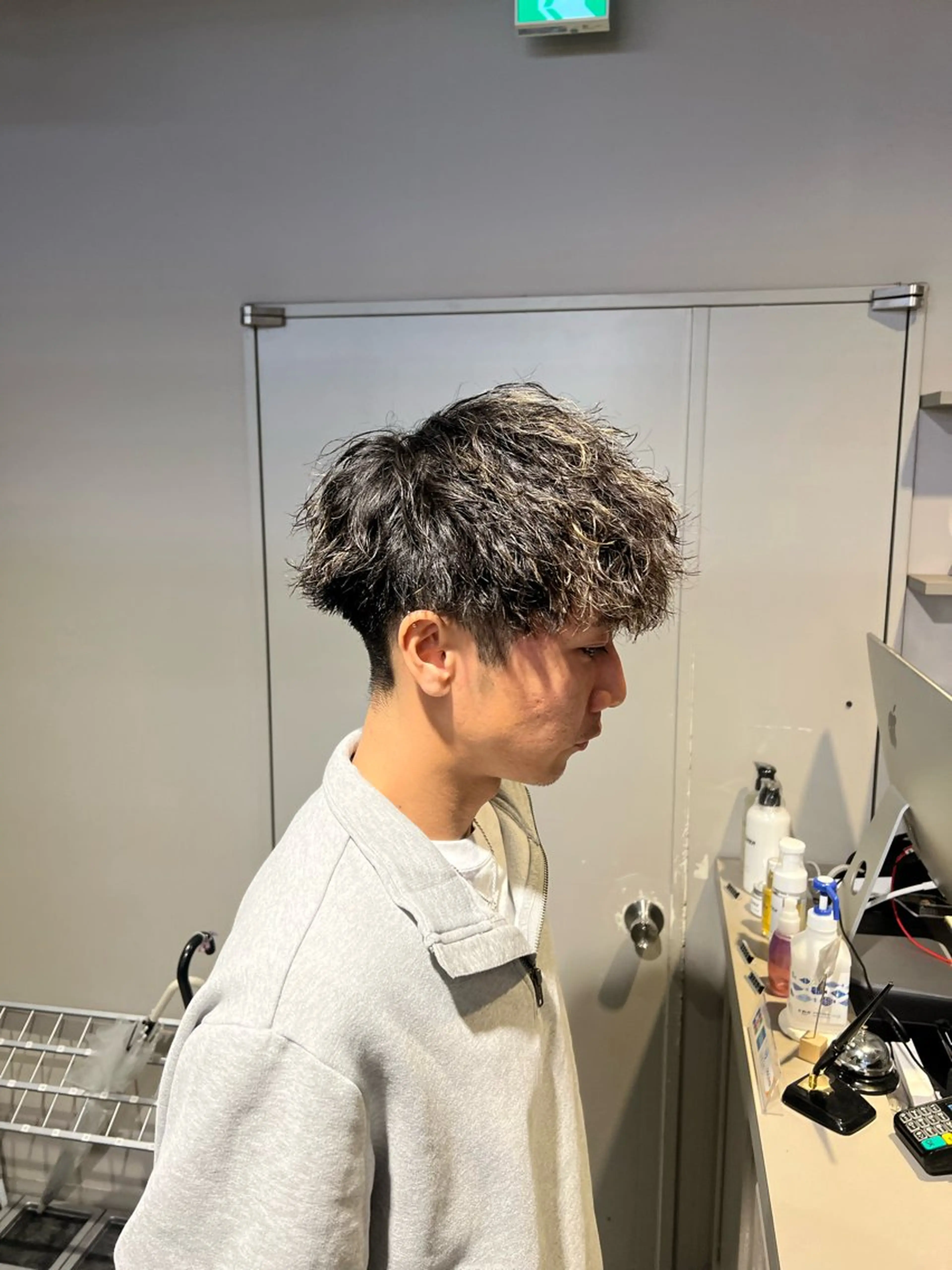 ショート カラー パーマ メンズ カット パーマ 韓国レイヤーカット /REIのヘアスタイル