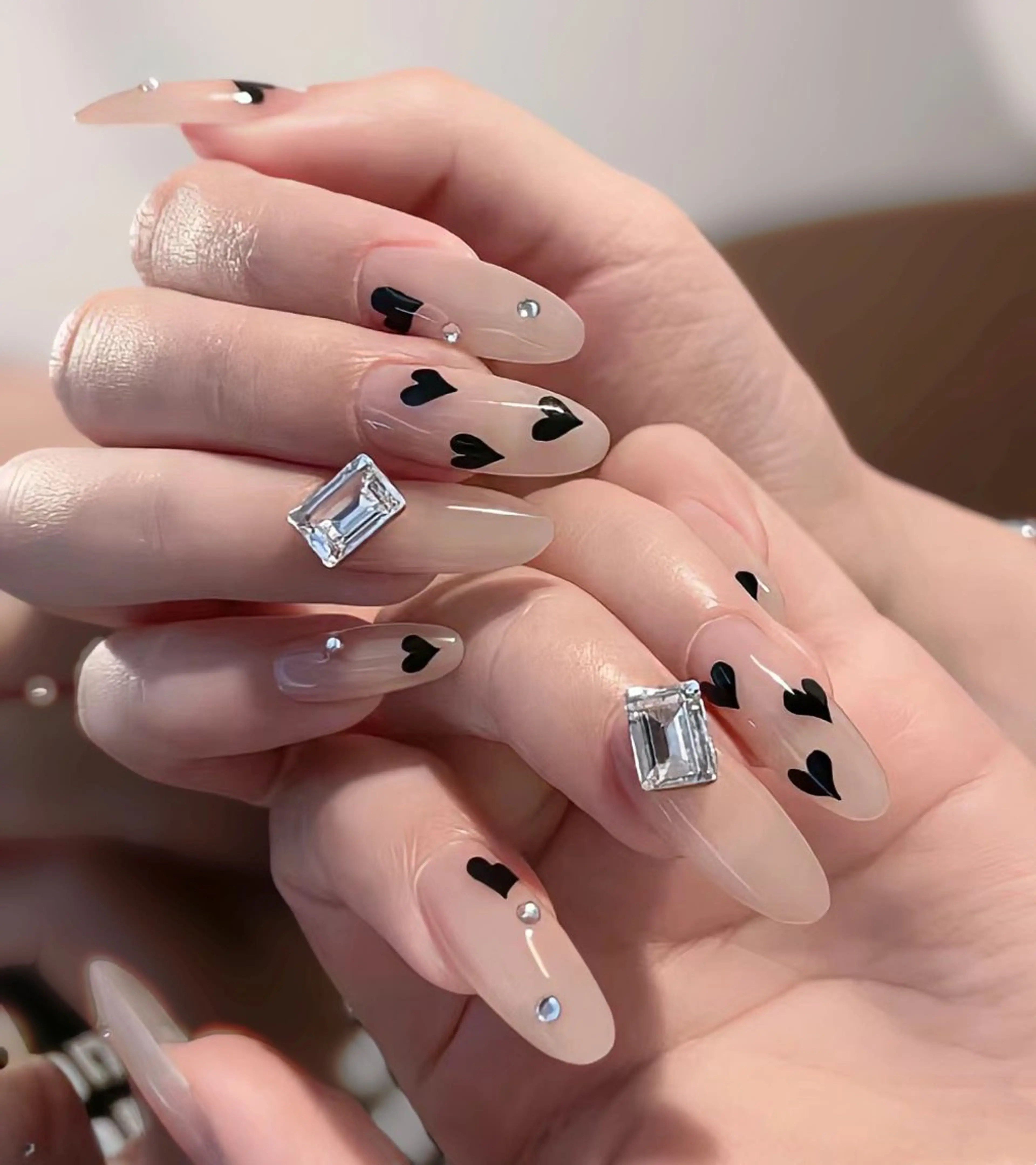 ネイル アートネイル チークネイル 長さ出し フラワーネイル ジェルネイル YK Beauty Salonのマツエク・マツパデザイン