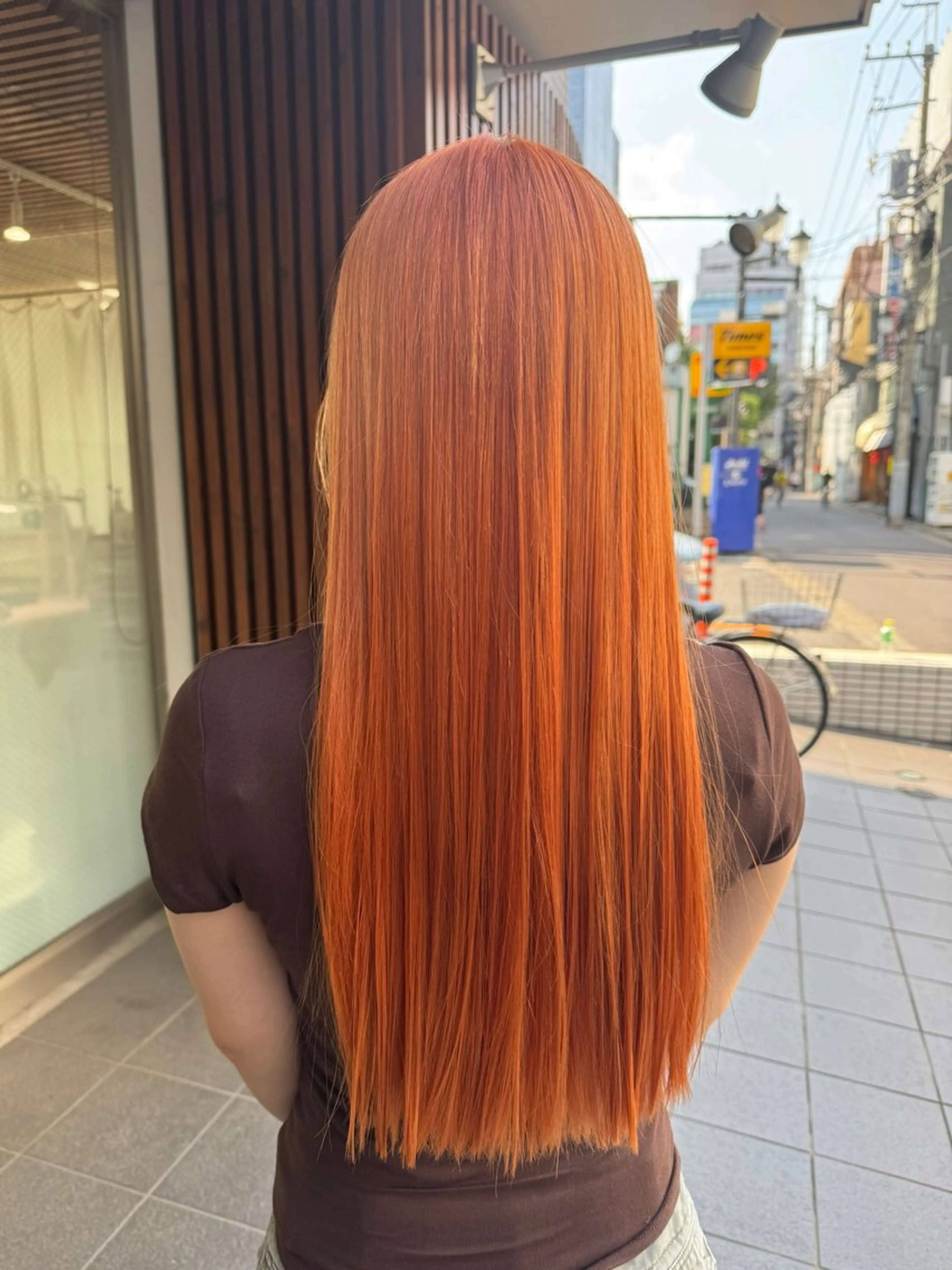 セミロング ヘアカラー ルーツ/ デザイン/ ハイトーン/おこのぎのヘアスタイル