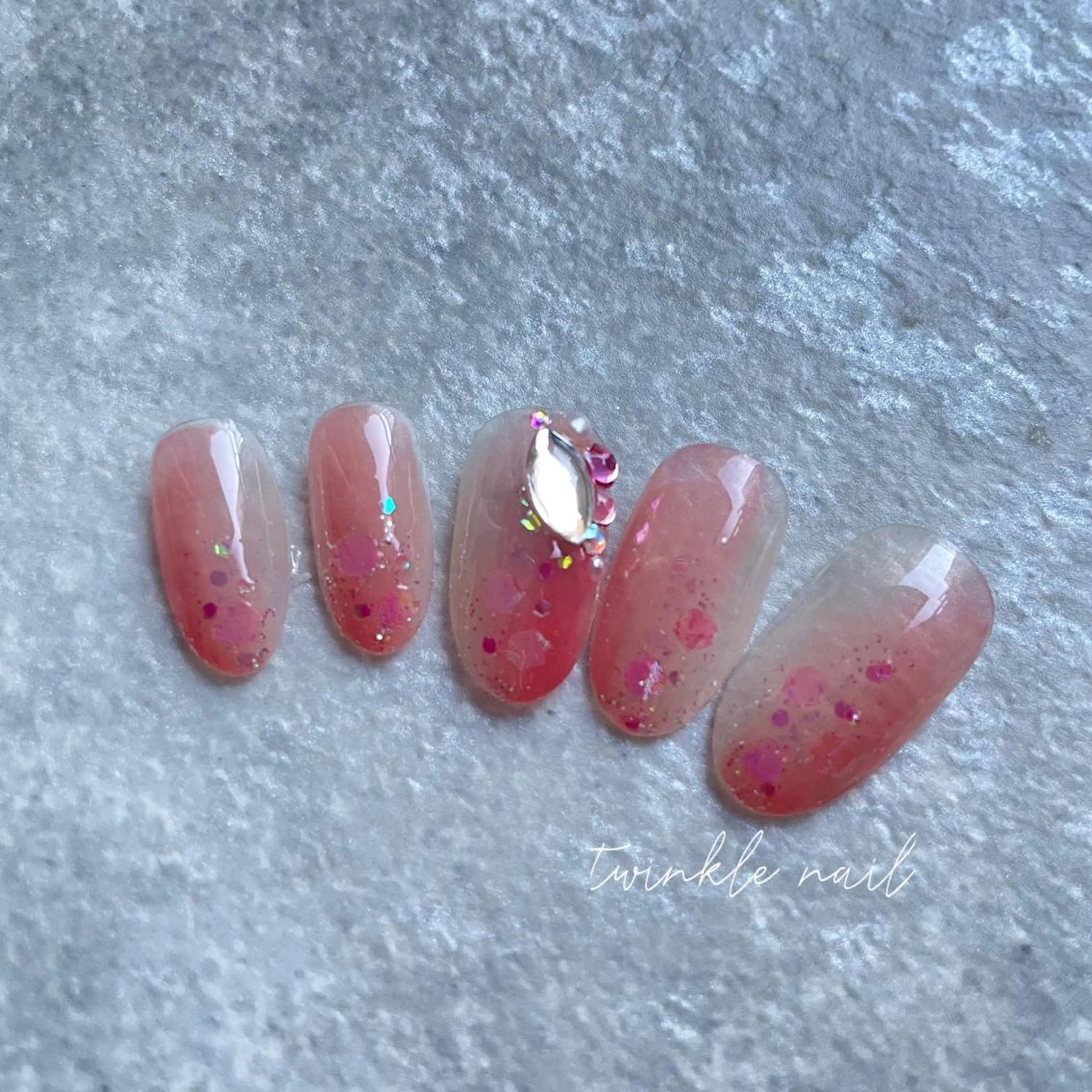 ミディアム sincere nailのネイルデザイン