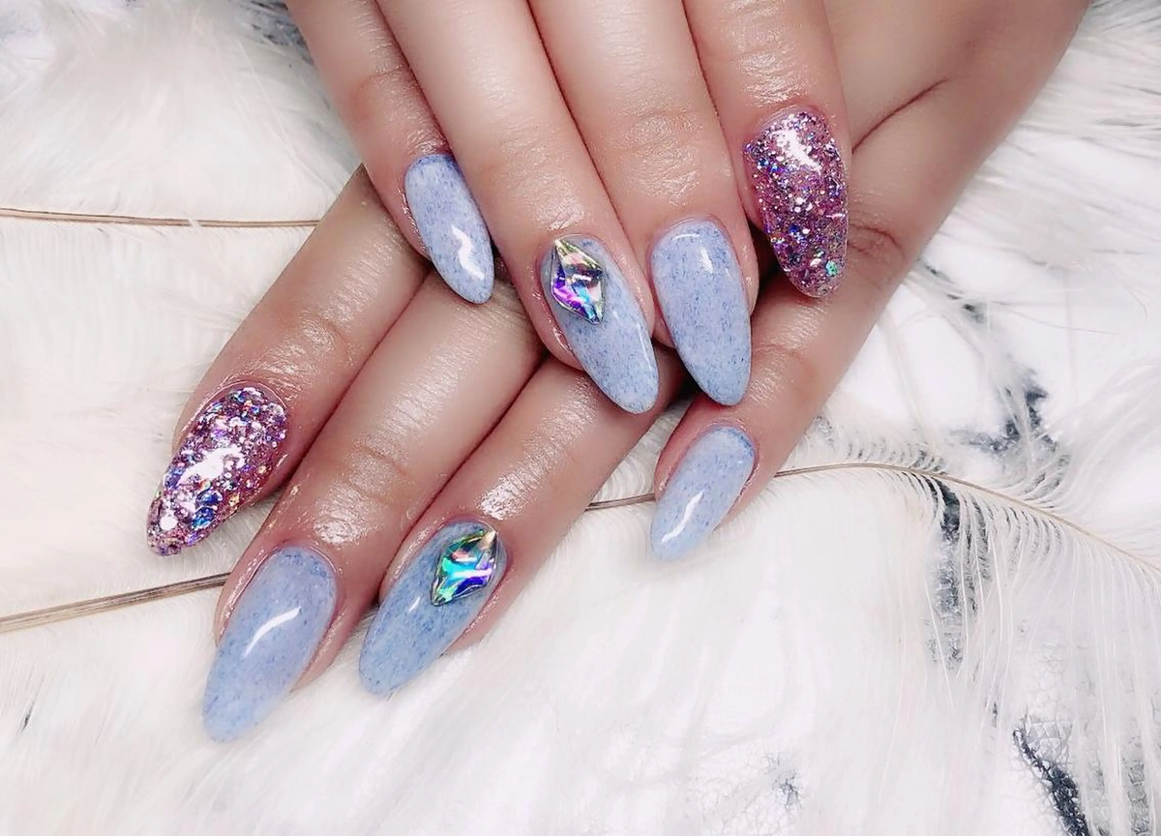 ネイル マジックミラー所属・マジック ミラーのネイルデザイン