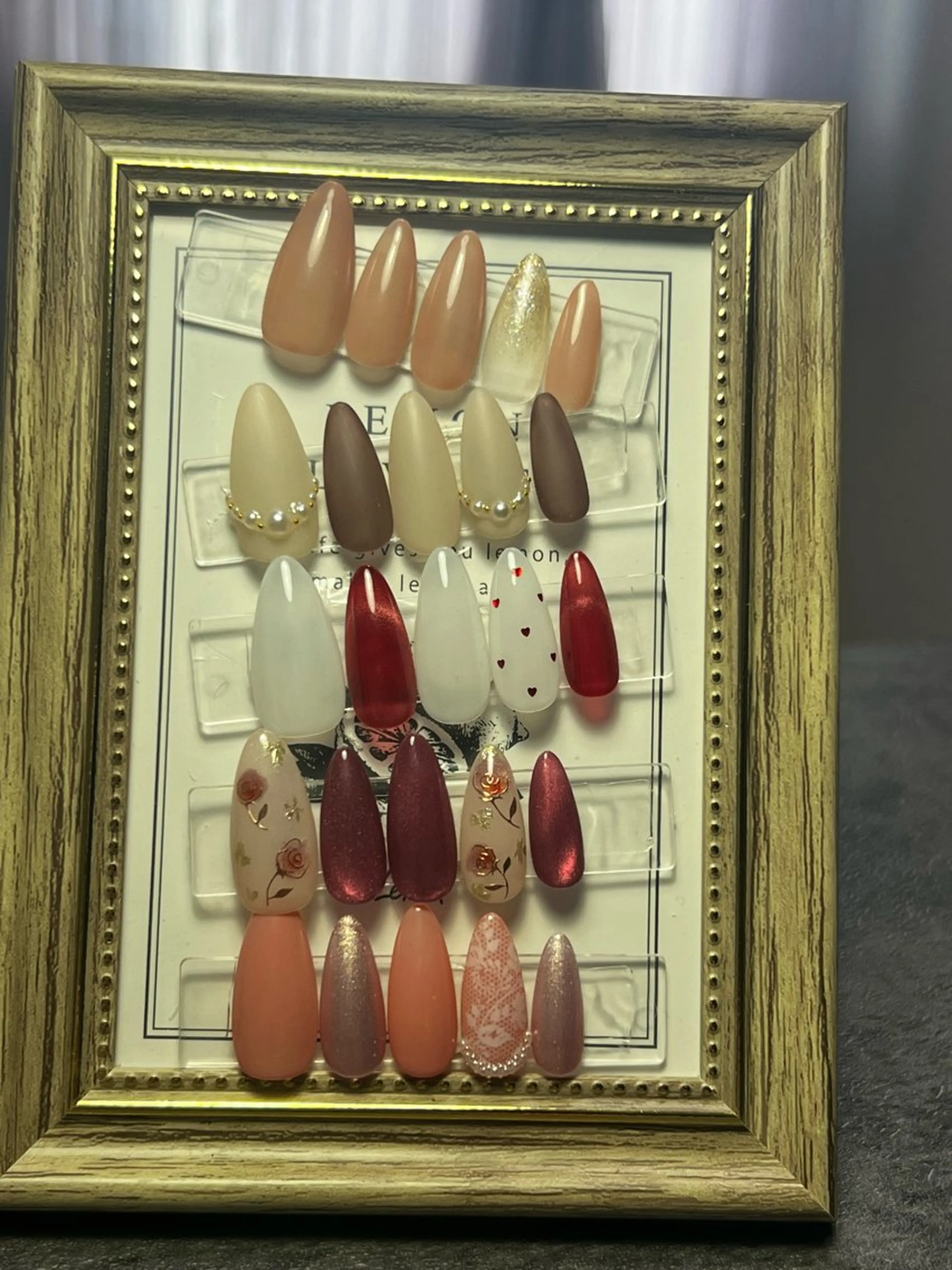 定額 シンプルの写真