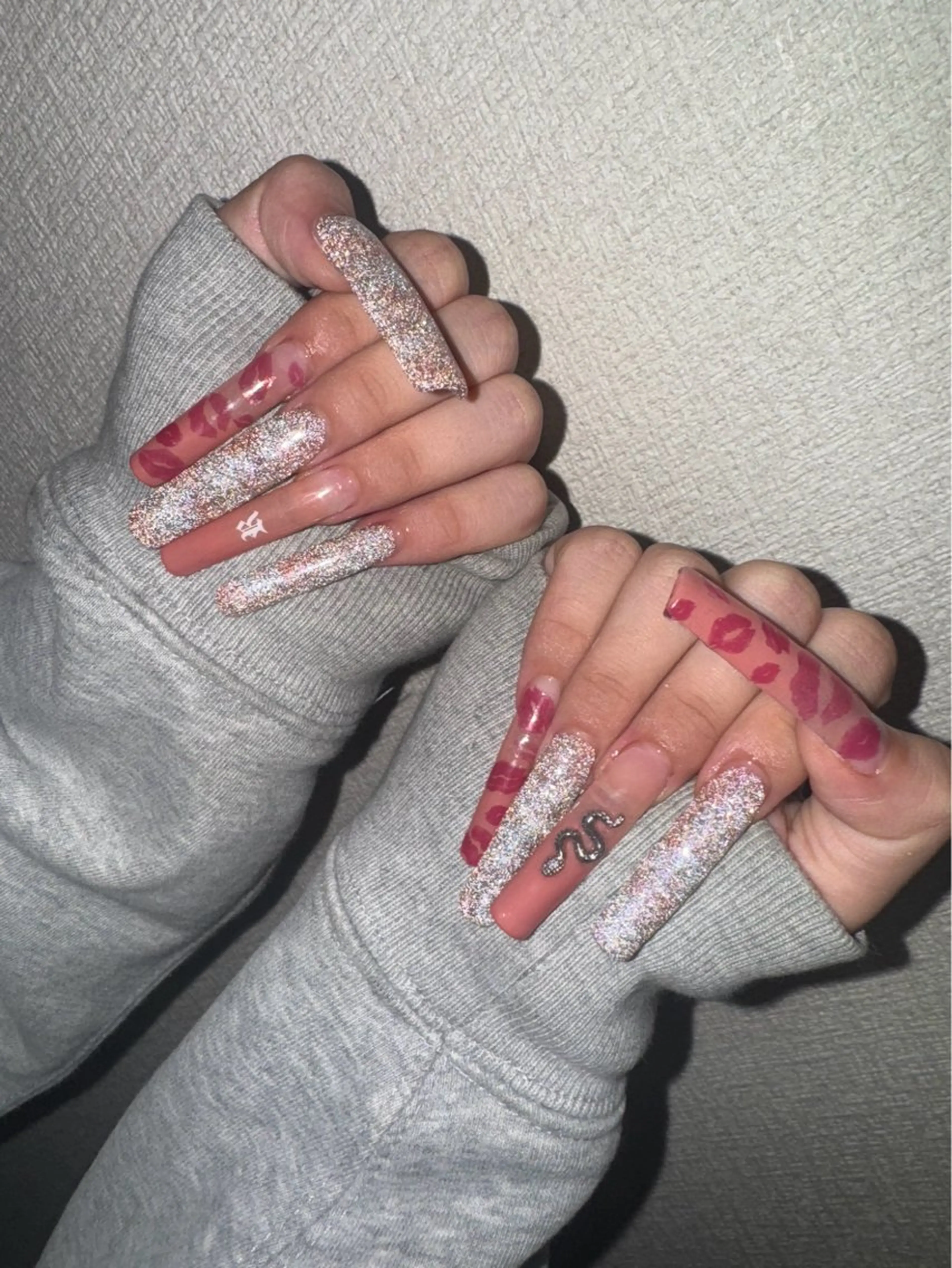 ネイル フラッシュネイル 🦋Hina🦋 12月予約受付中✨のネイルデザイン