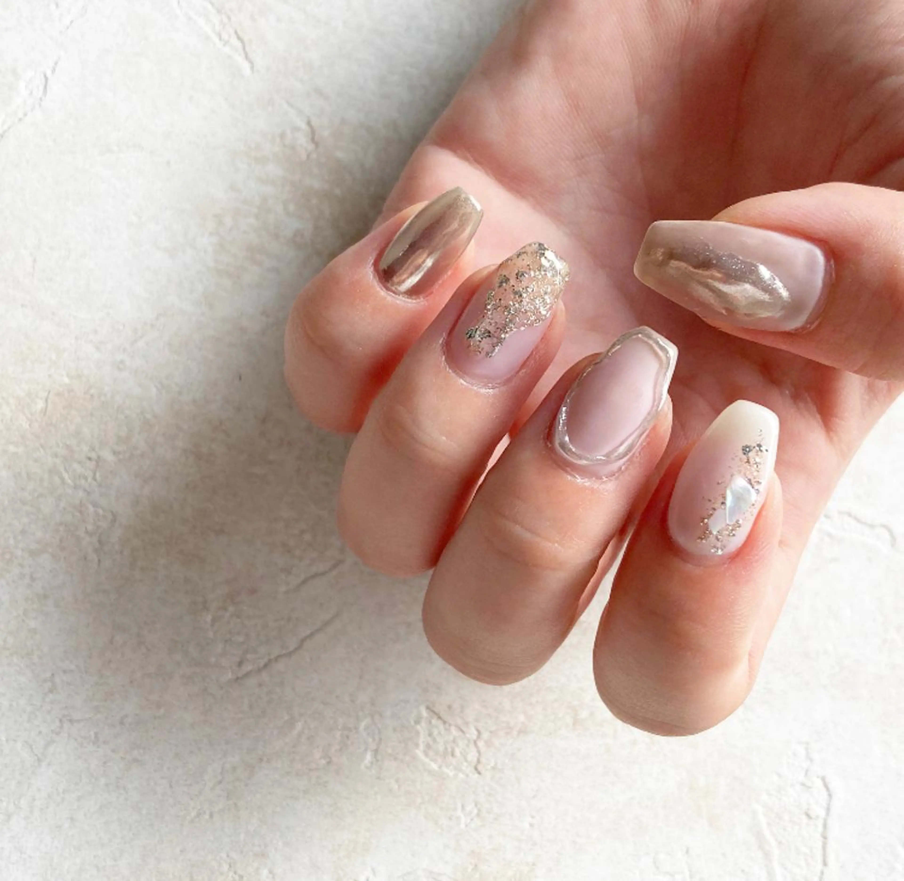 ネイル crestnail所属・小林 束紗のネイルデザイン