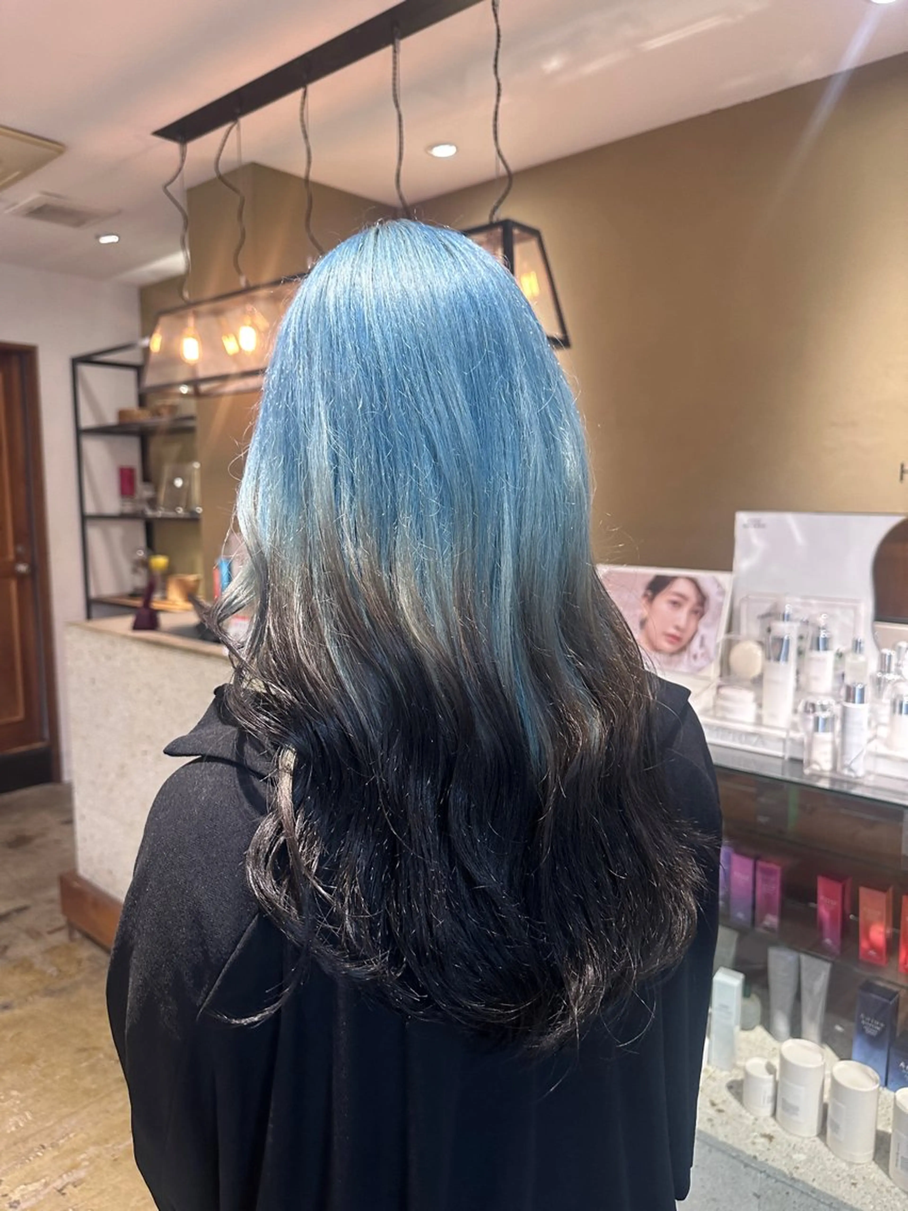 カラー YUI/レイヤー/ ハッシュカットのヘアスタイル