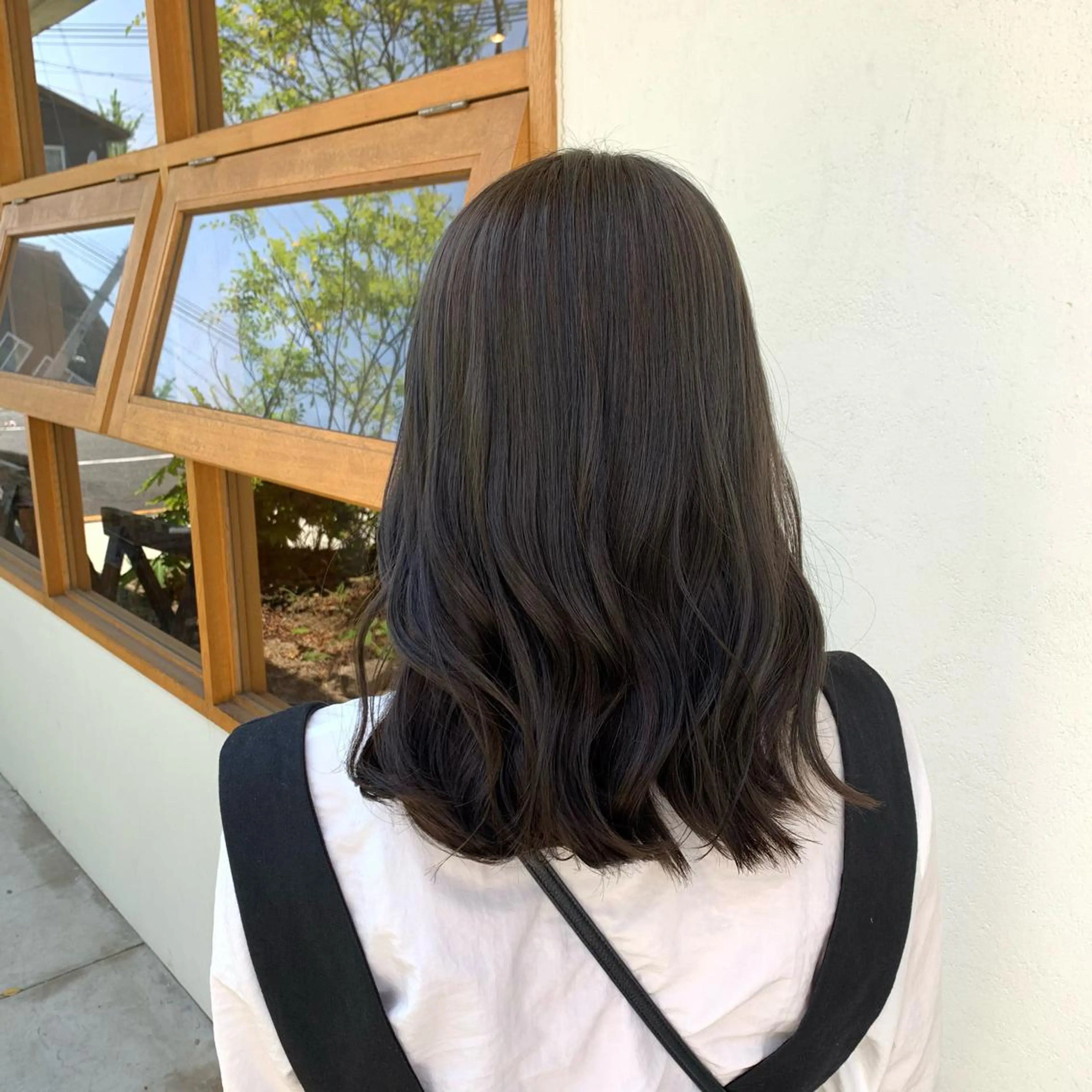 ミディアム カラー ヘアカラー 山本 知佳のヘアスタイル