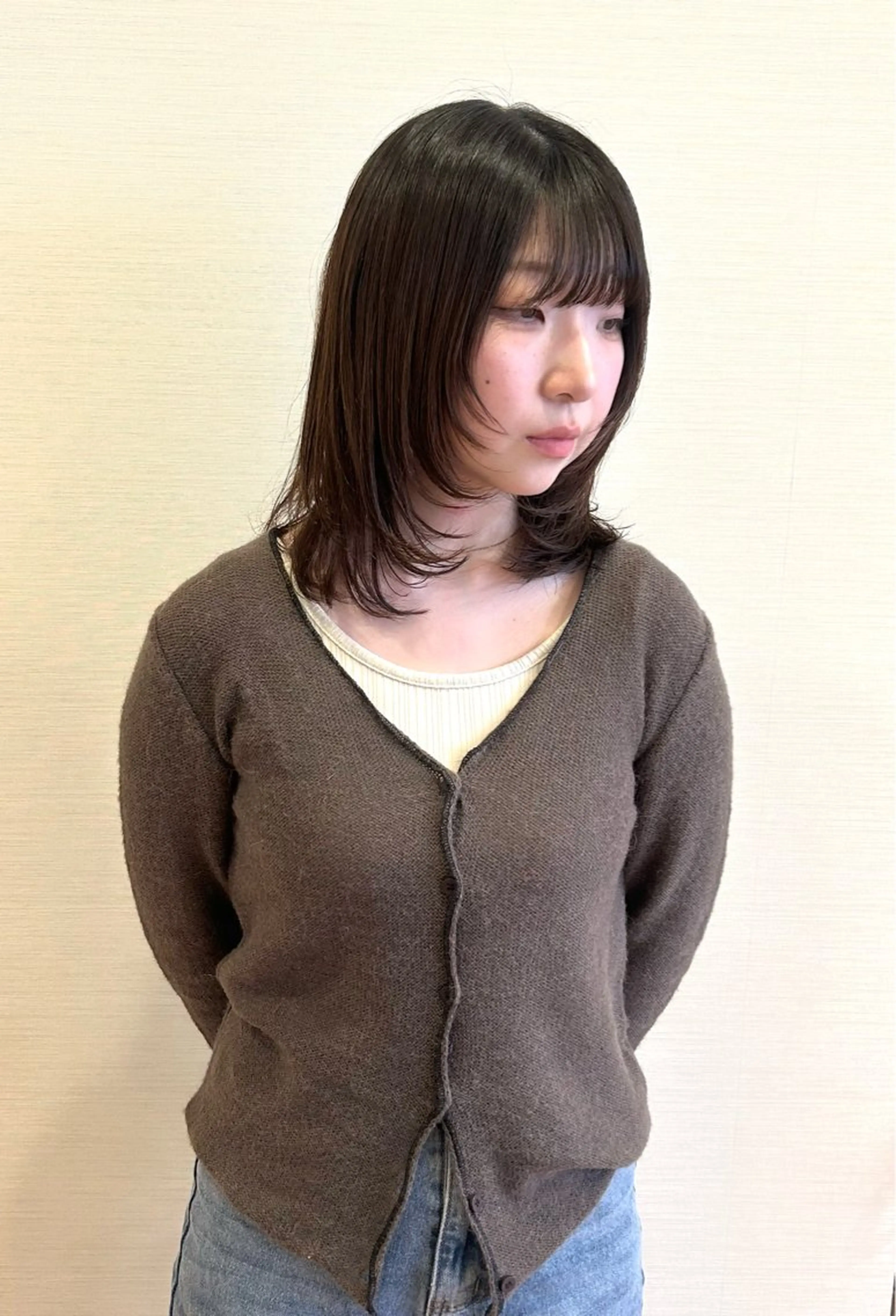 ミディアム カット ミ ユのヘアスタイル