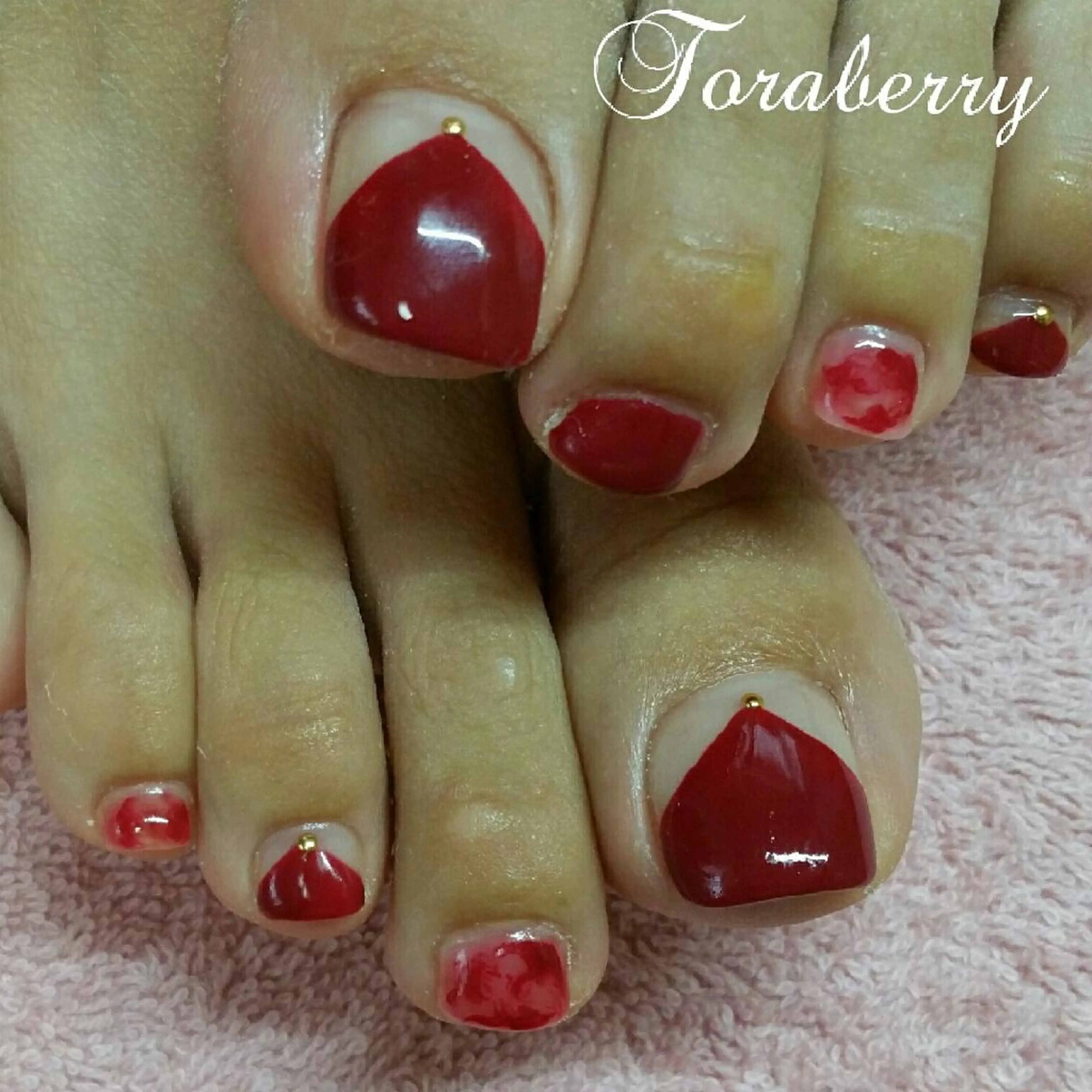 ネイル べっ甲ネイル フットネイル 赤色 シンプルネイル ネイリスト なつみのネイルデザイン