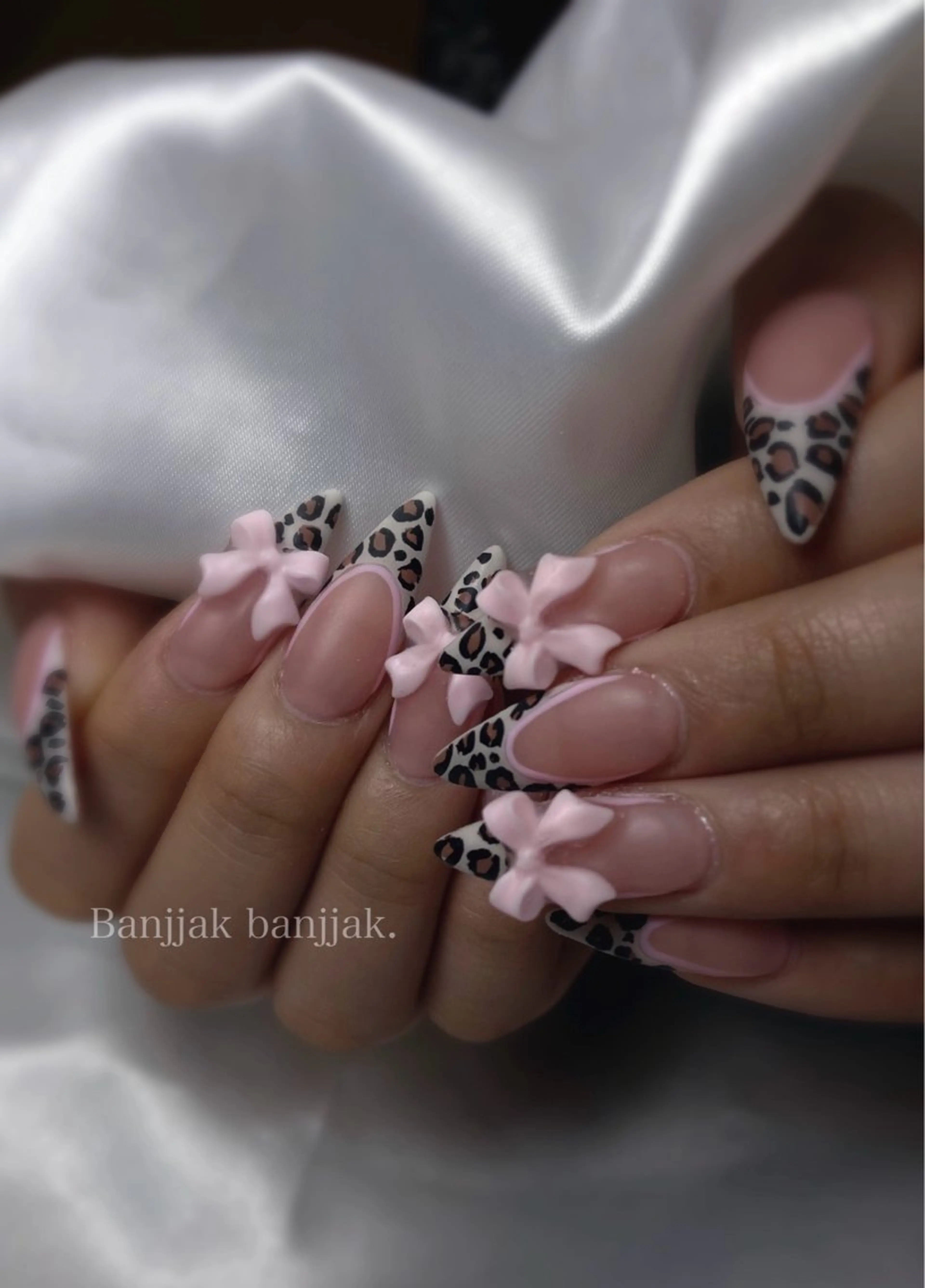 ネイル ハンドネイル パンチャパンチャ ネイルサロンのネイルデザイン