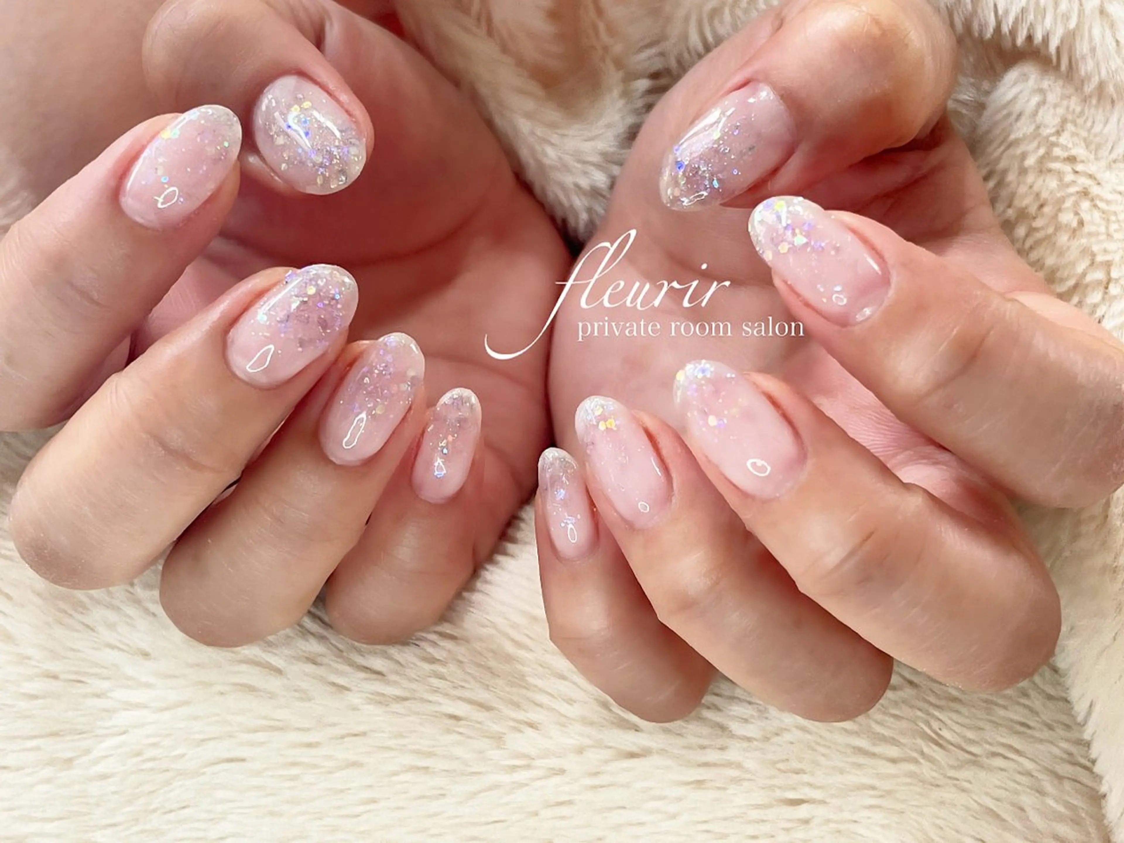 ネイル オーロラネイル ブルー クリアネイル ホログラムネイル ラメ(グリッター) フルリール 【プライベートサロンのネイルデザイン