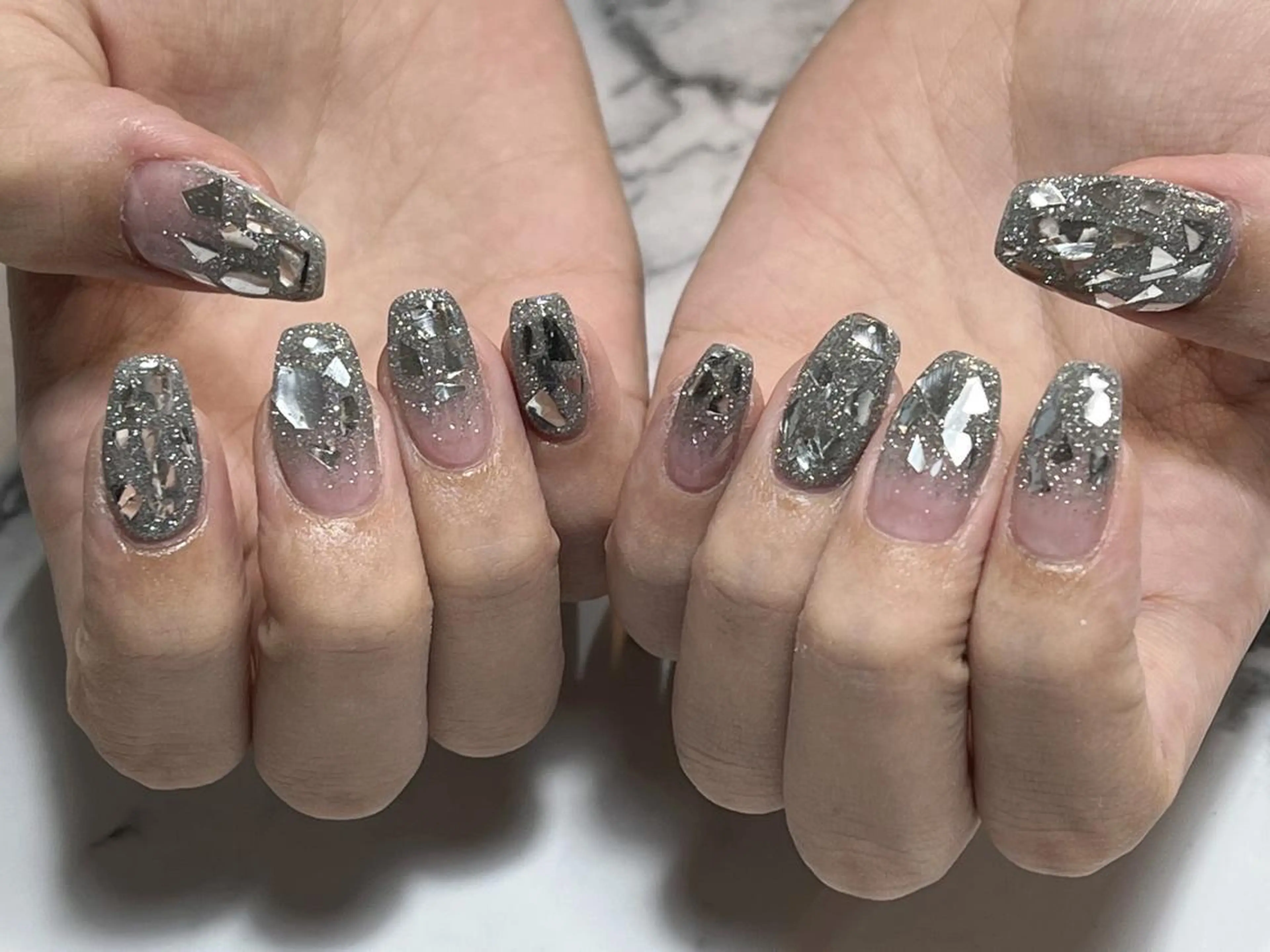 ネイル アートネイル ジェルネイル ニュアンスネイル パラジェル Nailist Honamiのネイルデザイン