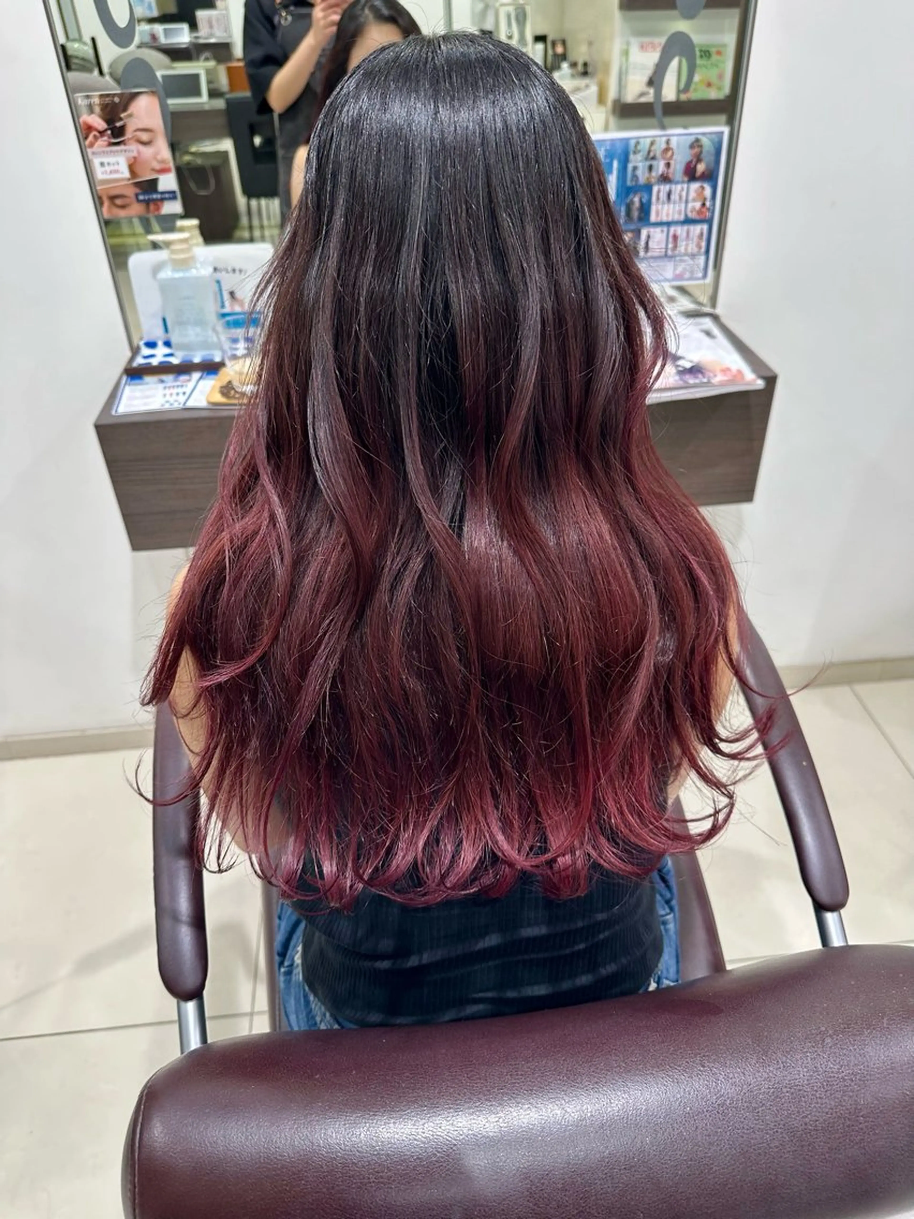 ロング カラー ブリーチ グラデーションカラー ブリーチなしカラー ヘアカラー 艶カラー/縮毛矯正/ ブリーチカラー/みなのヘアスタイル