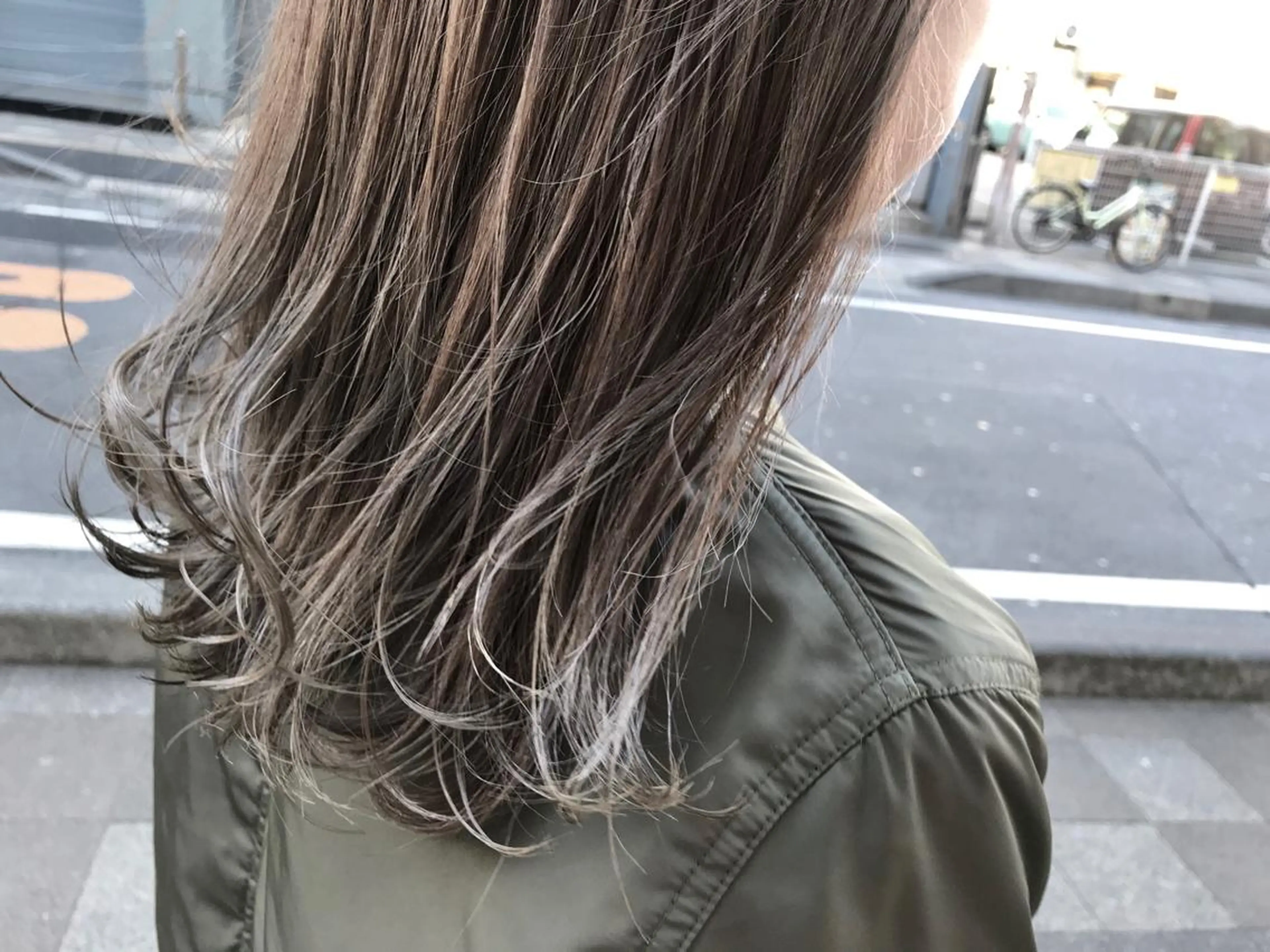 セミロング カット ヘアカラー ショートスタイル /tomo.のヘアスタイル