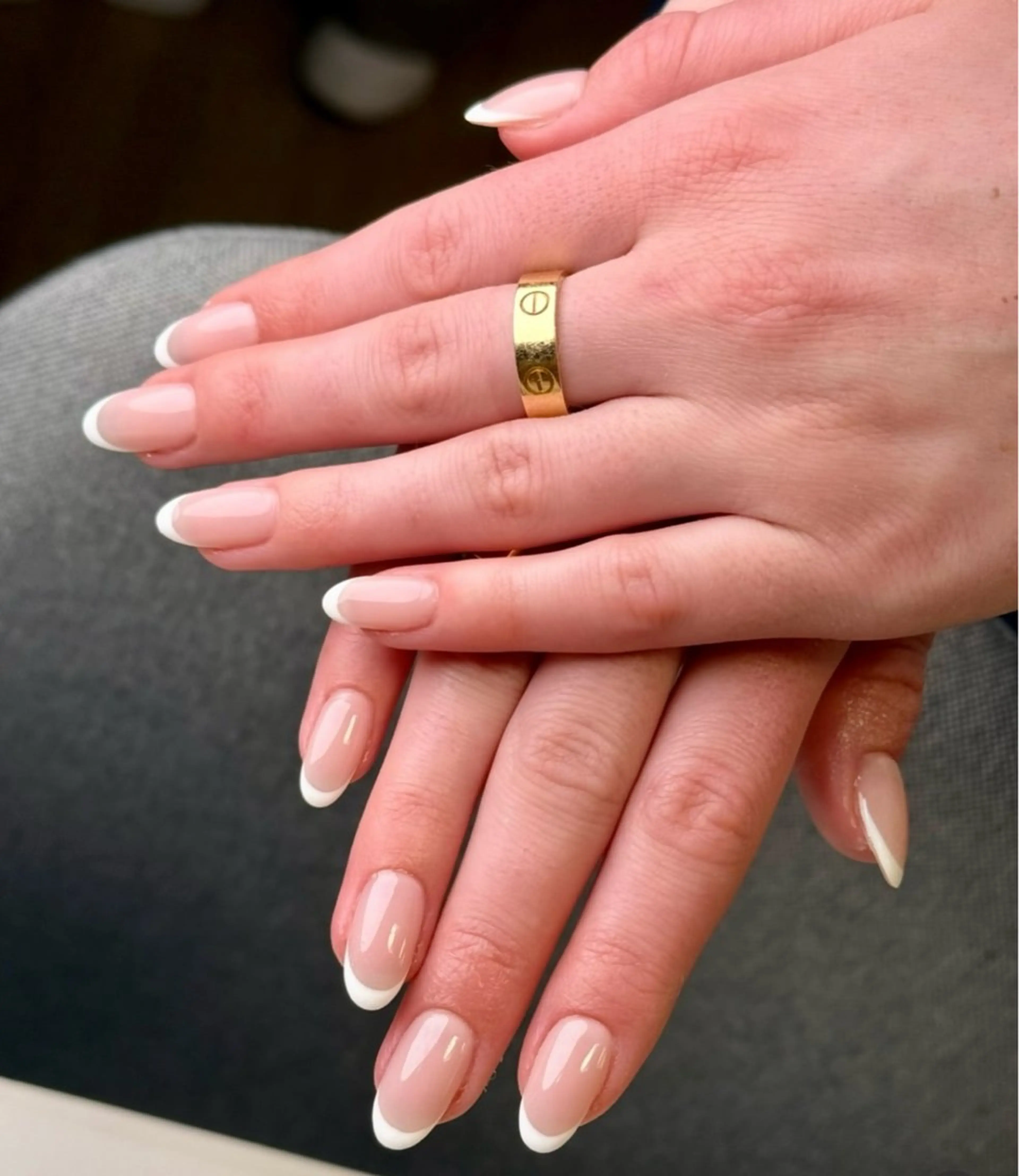 フレンチネイル 2色 3000円 ジェルオフ追加500円の写真