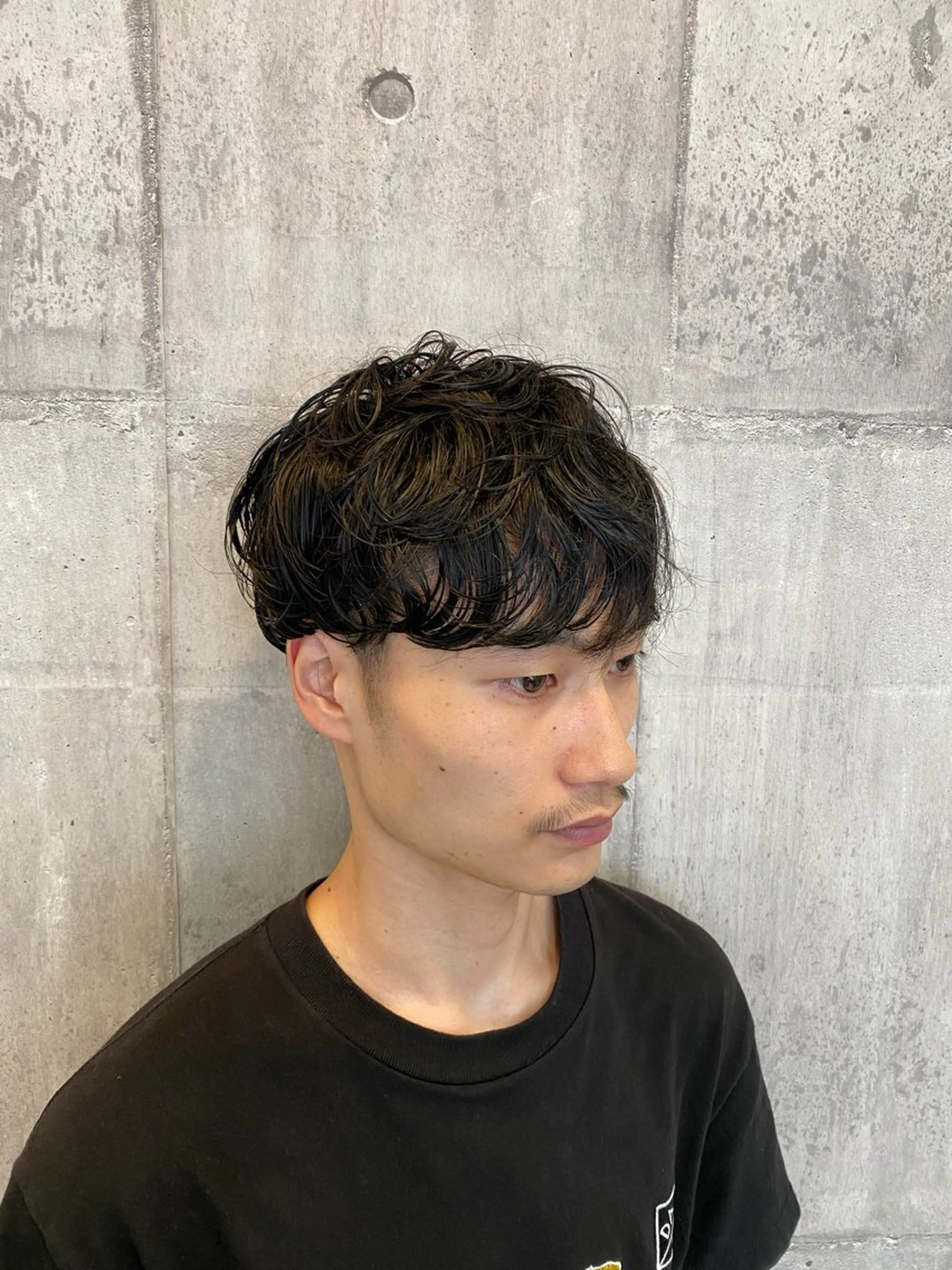 ミディアム パーマ メンズ CHIC 蘭のヘアスタイル