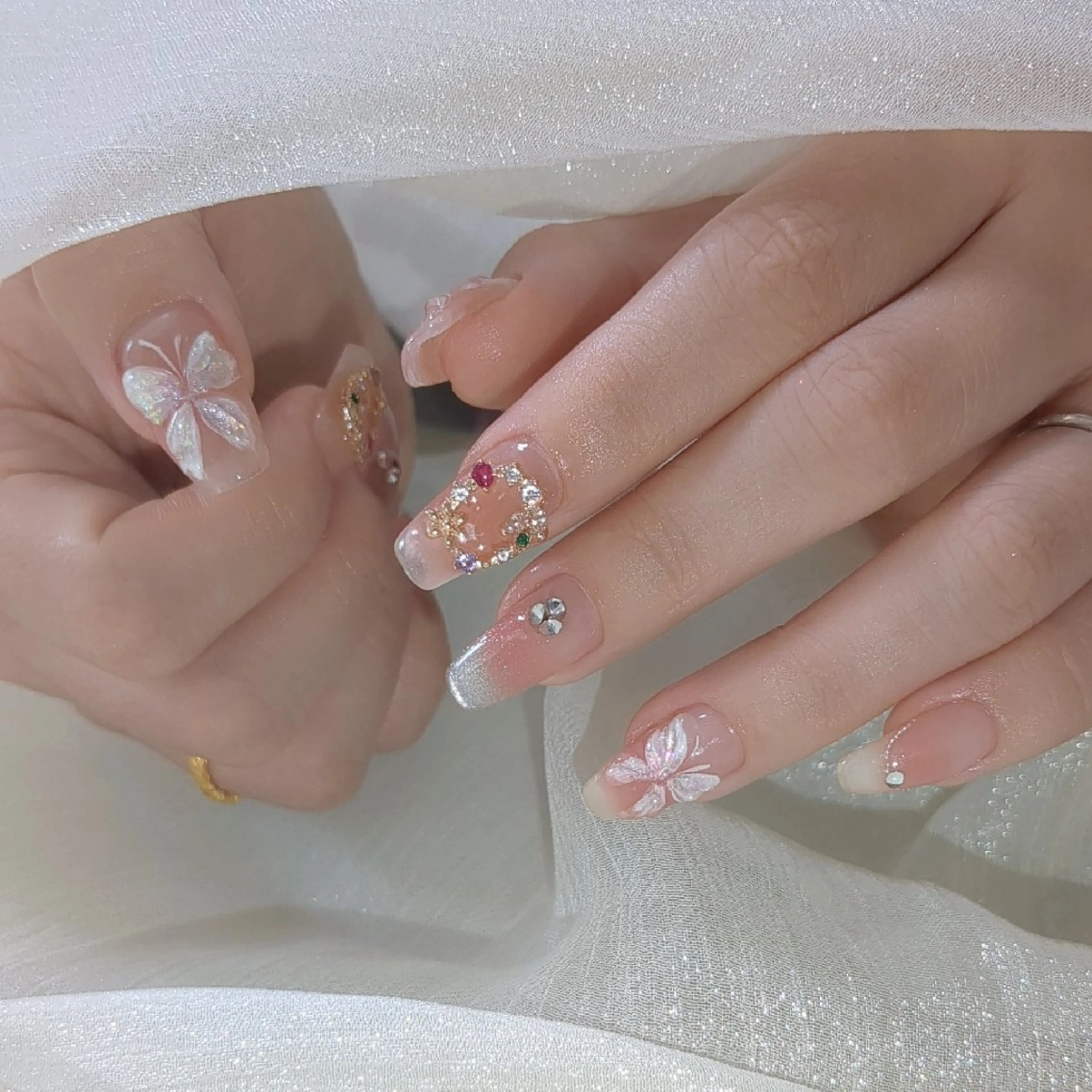 ネイル E·U·B ネイル所属・横浜市中区曙町 E·U·Bネイルのネイルデザイン