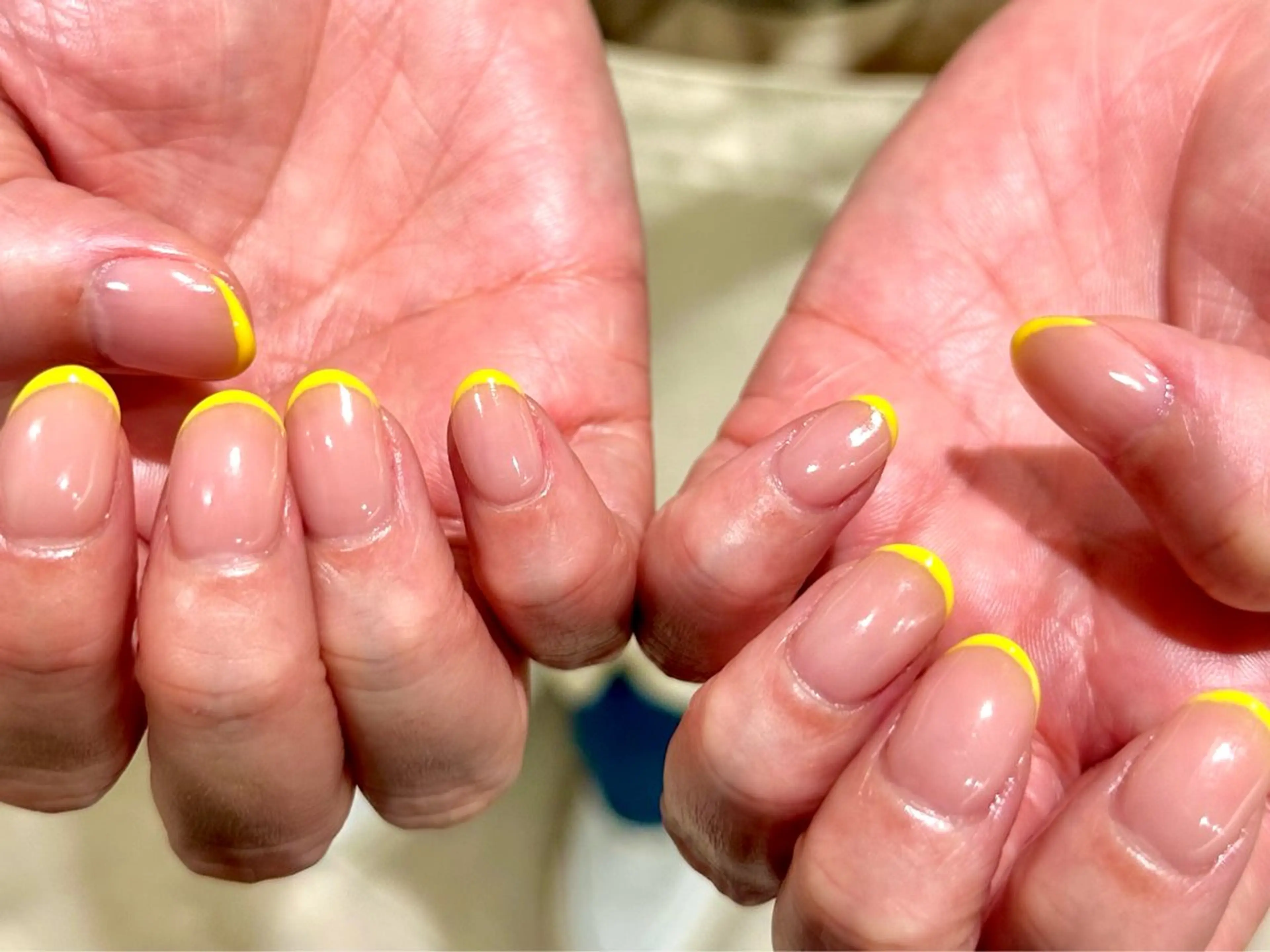 ネイル フレンチネイル エムスラッシュセンター南sol所属・kano🫧 指名No.1💫のネイルデザイン