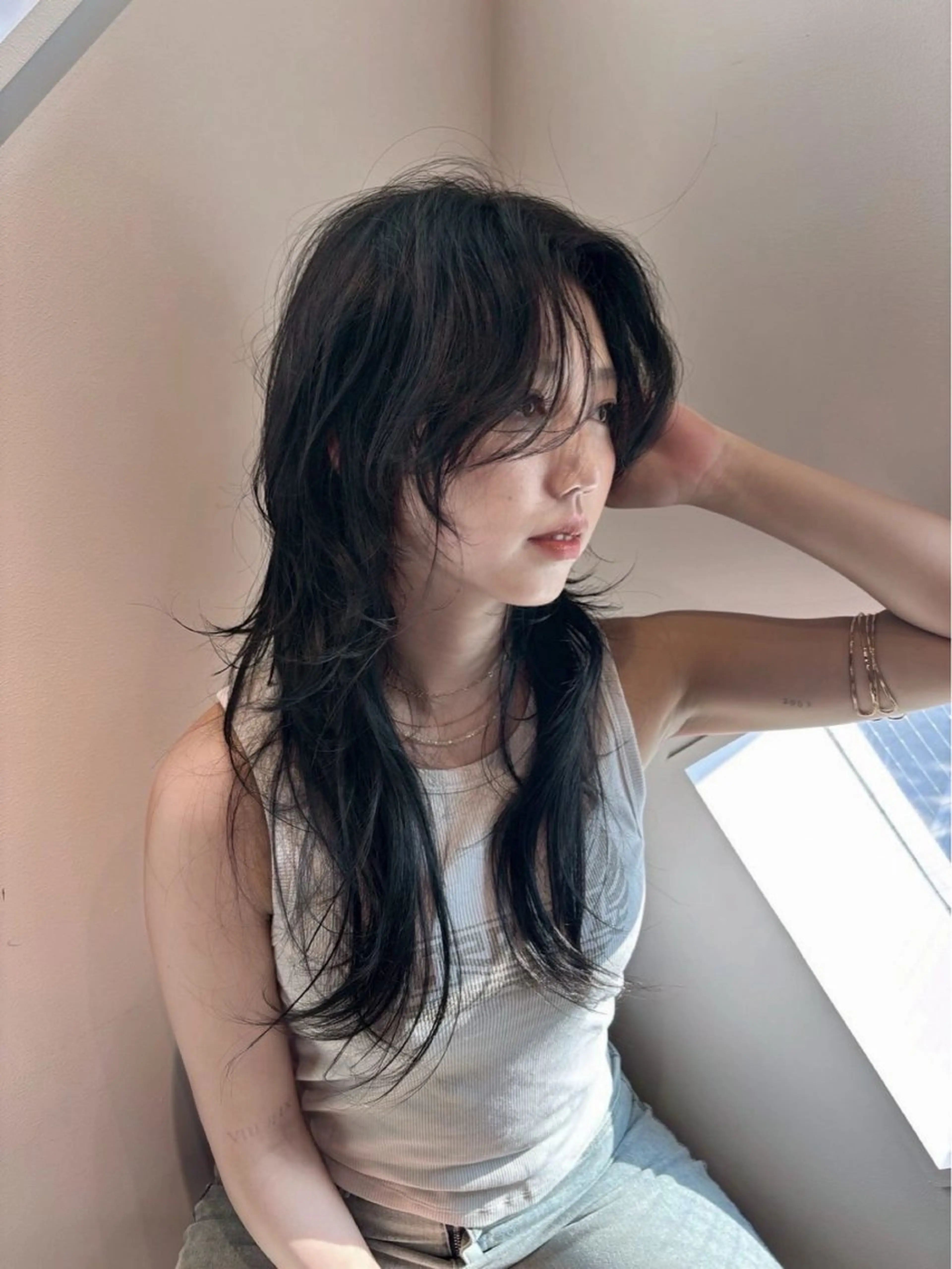 ロング レイヤーカット カット M.slash  元町店所属・カット／艶カラー みゆ🥣🫧🩵のヘアスタイル