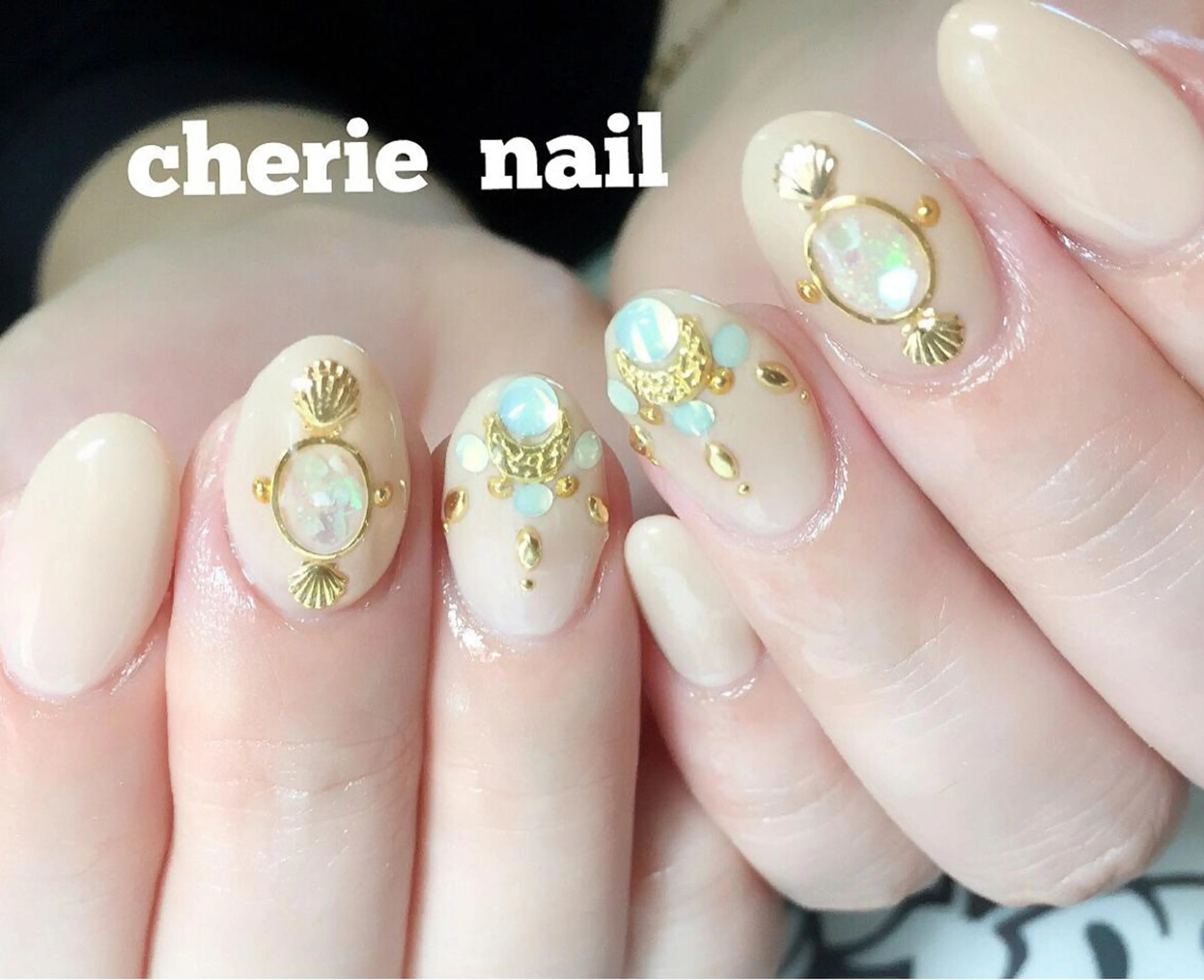 ネイル アートネイル cherie nail所属・馬場 鮎のエステ・リラクイメージ