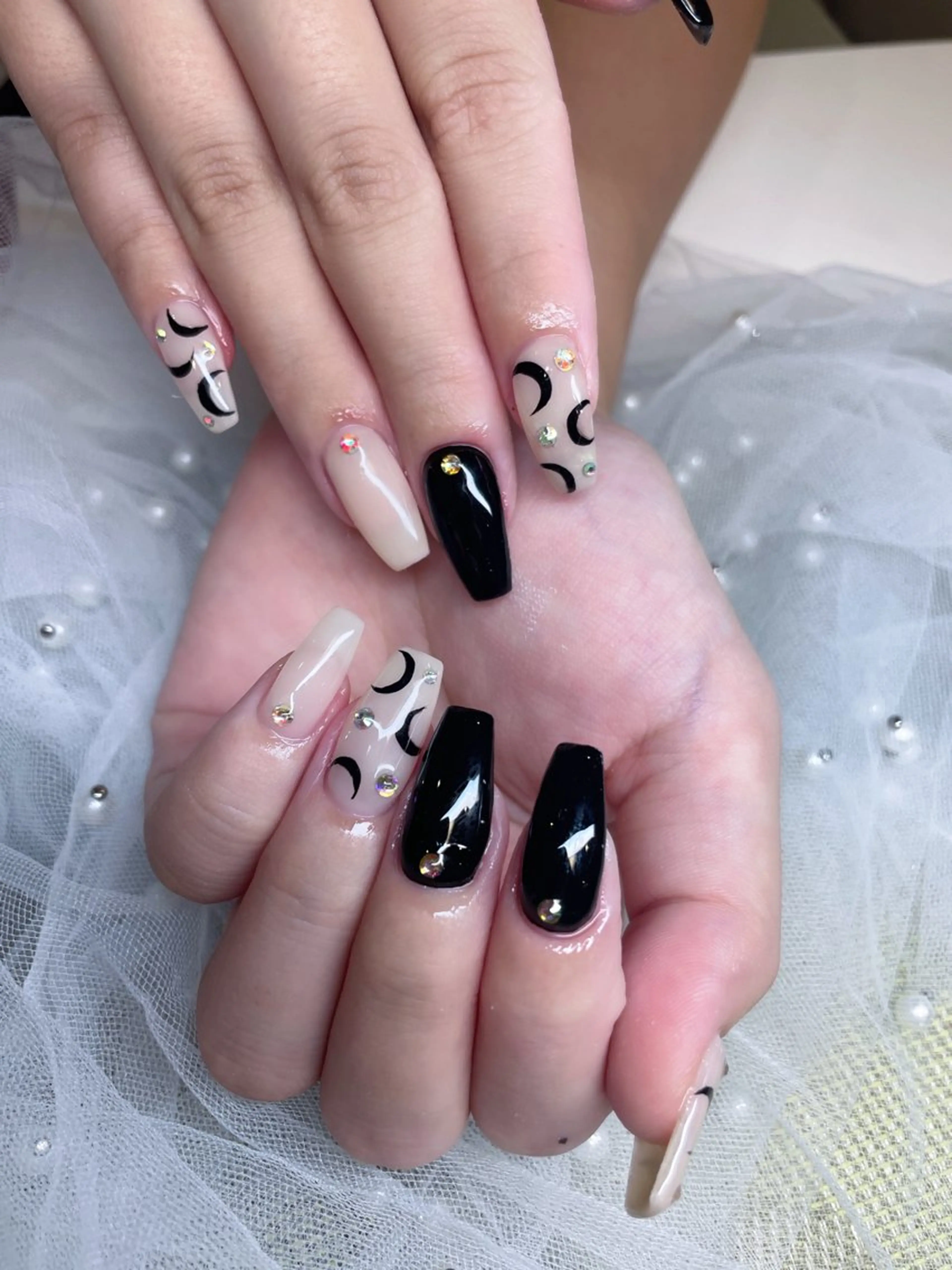 ネイル ハンドネイル ハンドケア More Glam渋谷店のネイルデザイン