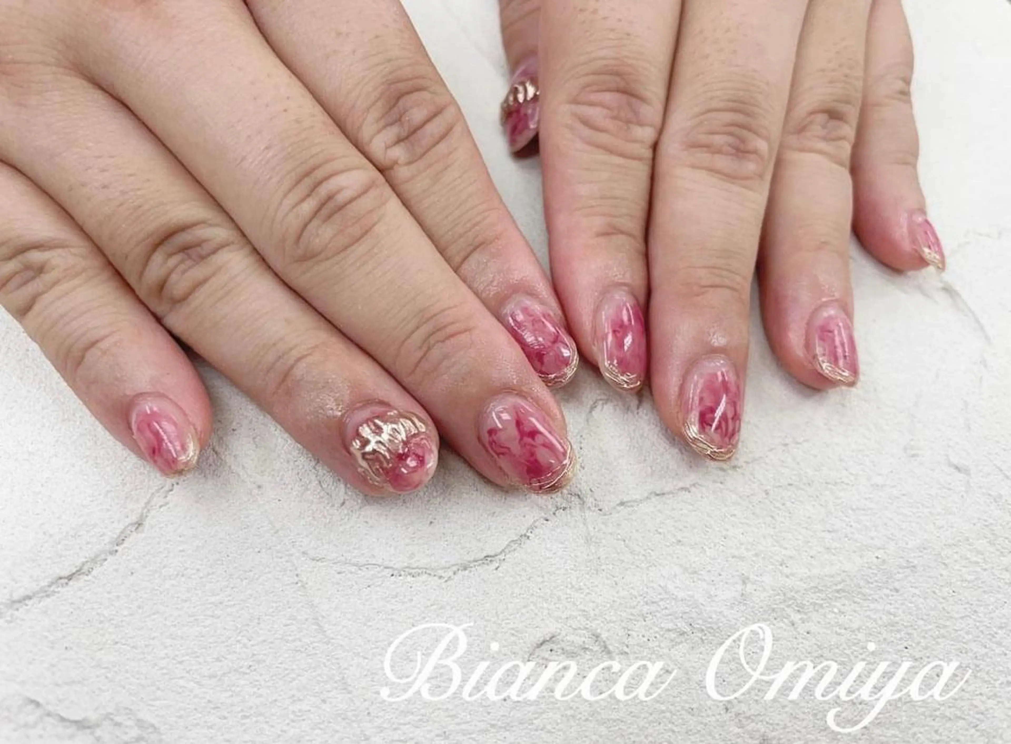 ネイル ハンドネイル 岩松 沙耶のネイルデザイン