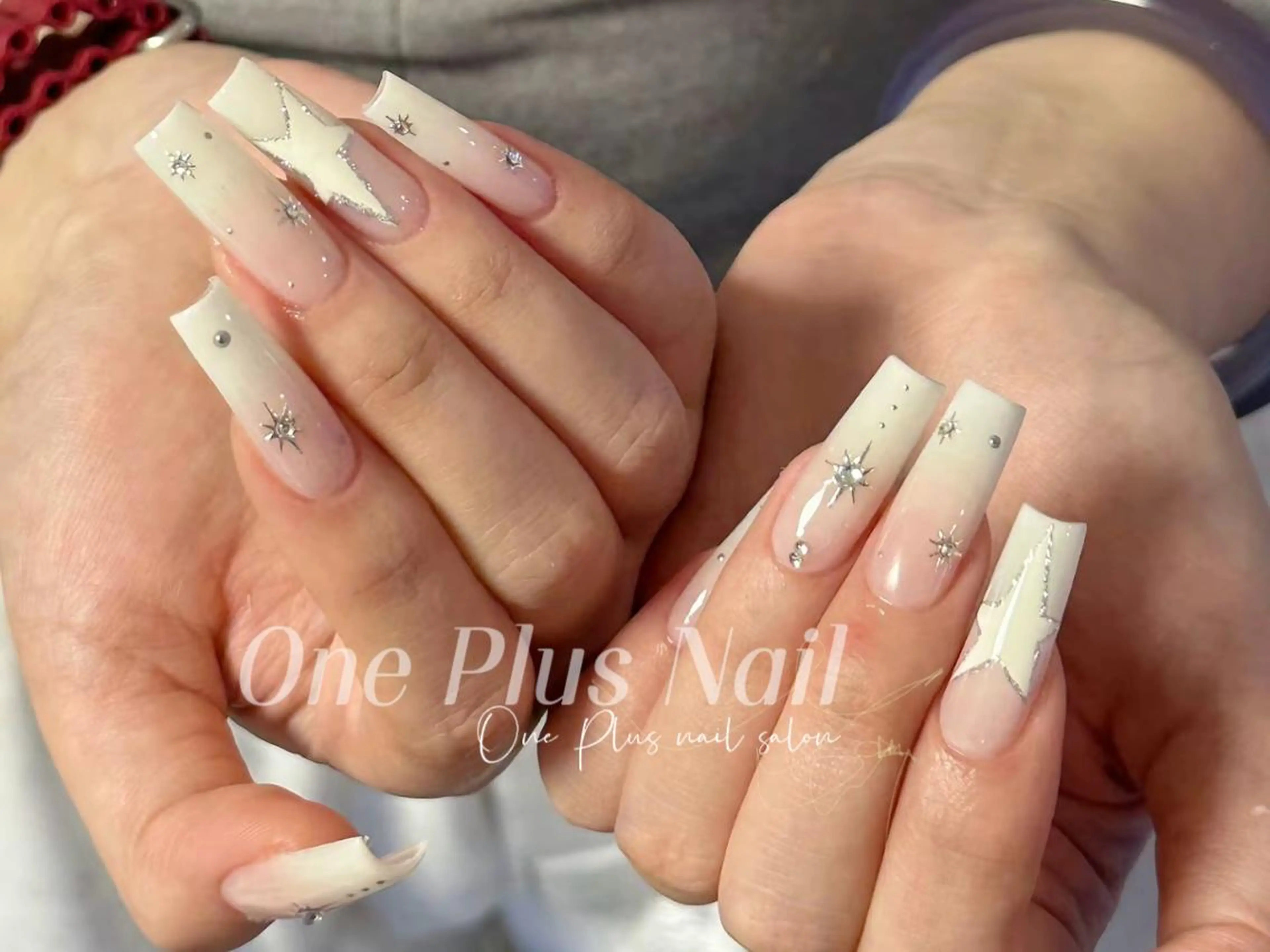 ネイル One Plus Nail Salonのネイルデザイン