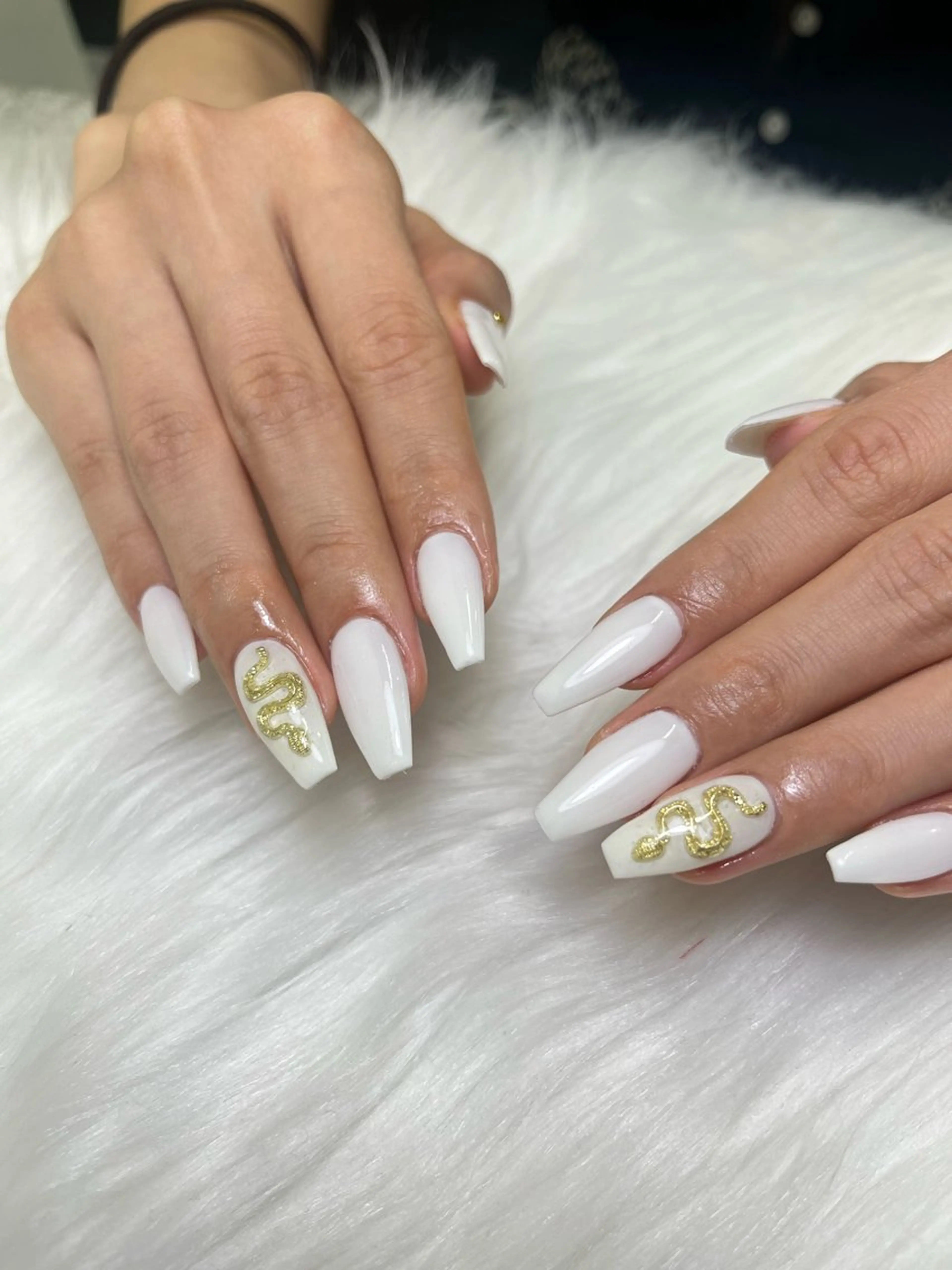 長さだし(チップ)10本までオフなしワンカラー💅の写真