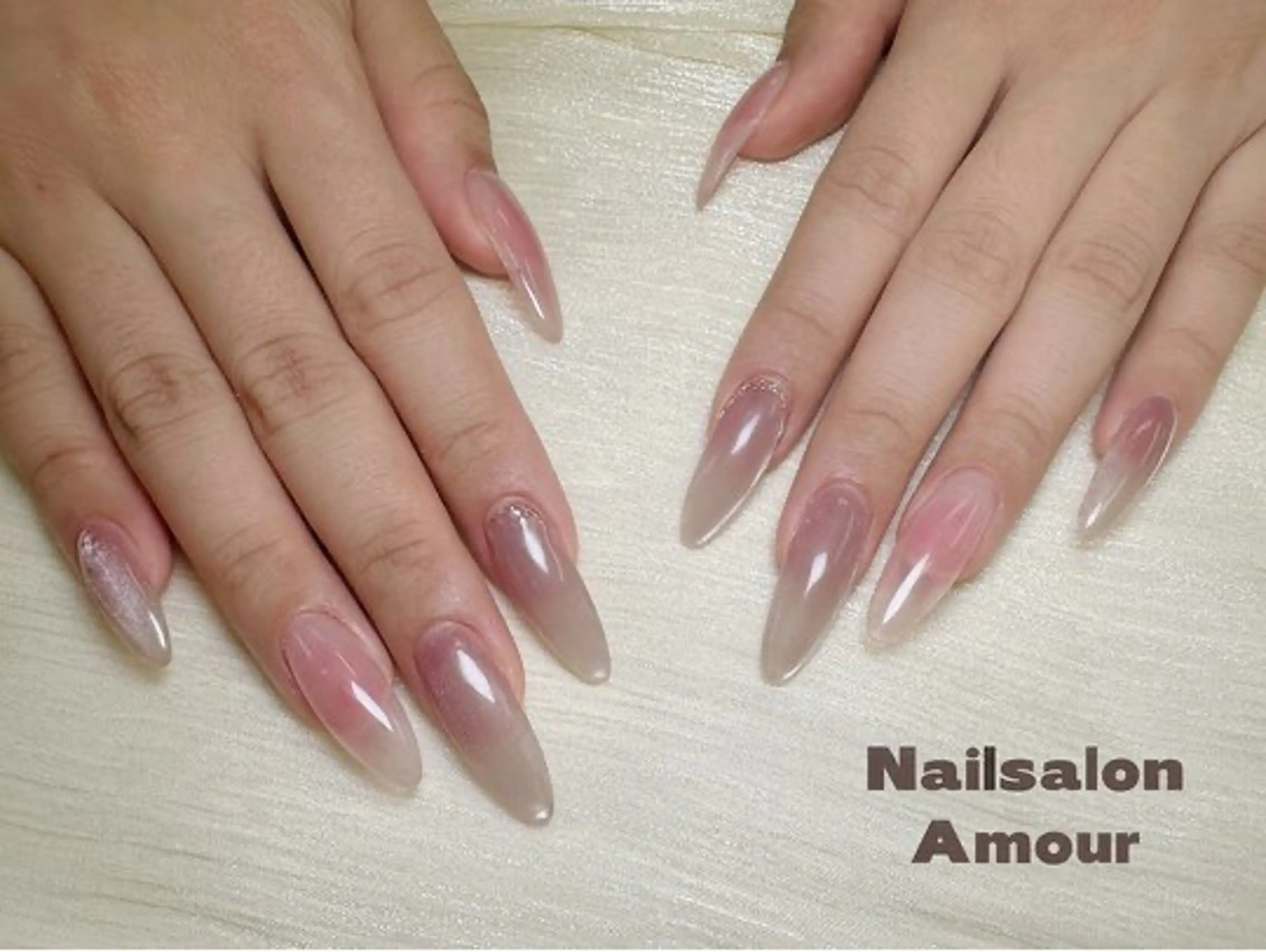 ネイル 長さ出し ネイルチップ Amour所属・パラジェル登録店 アイラッシュ＆ネイルのネイルデザイン