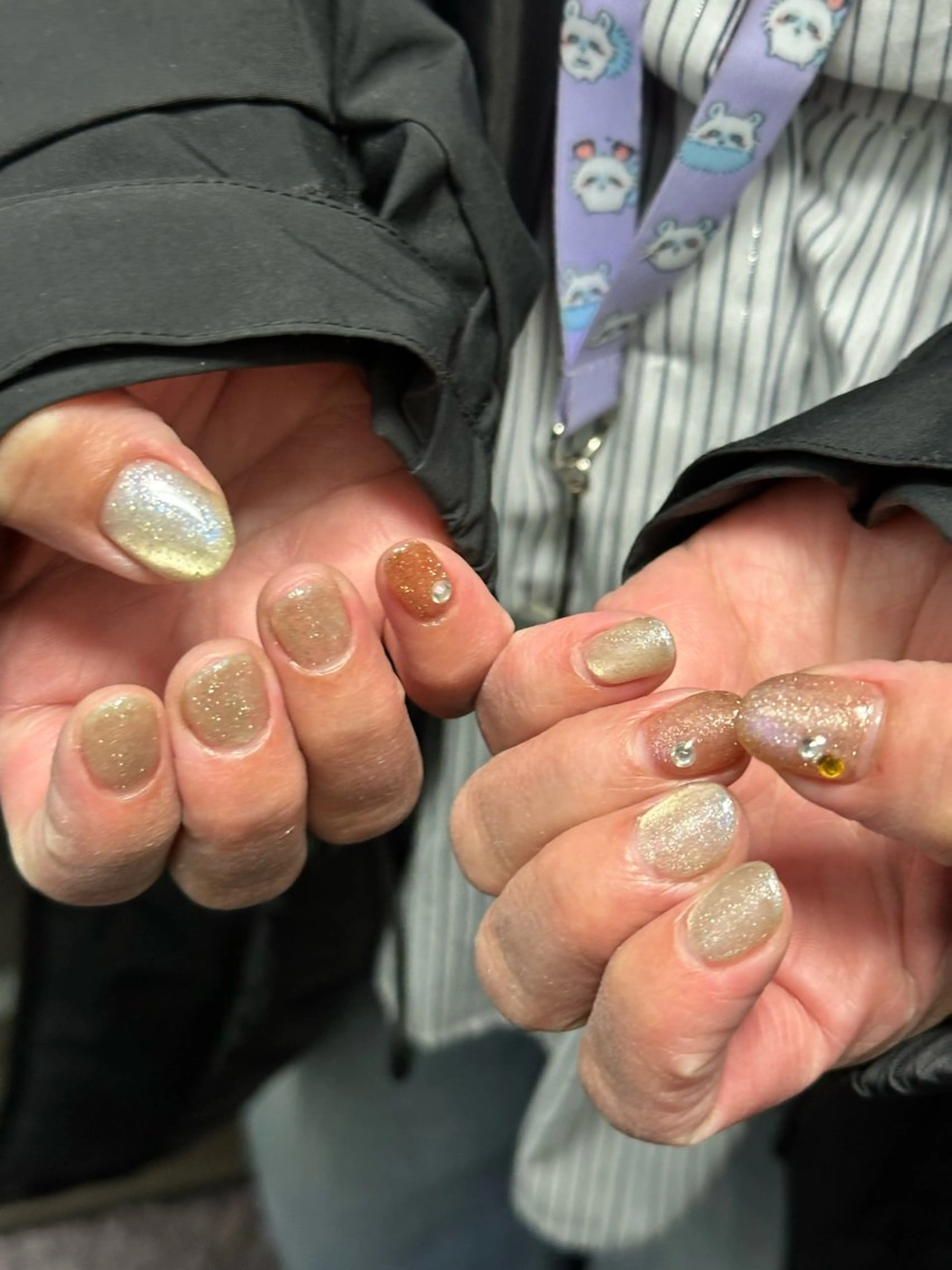 ネイル フラッシュネイル ジェルネイル ストーンネイル ハンドネイル つめピリカ所属・つめピリカ きさらのネイルデザイン