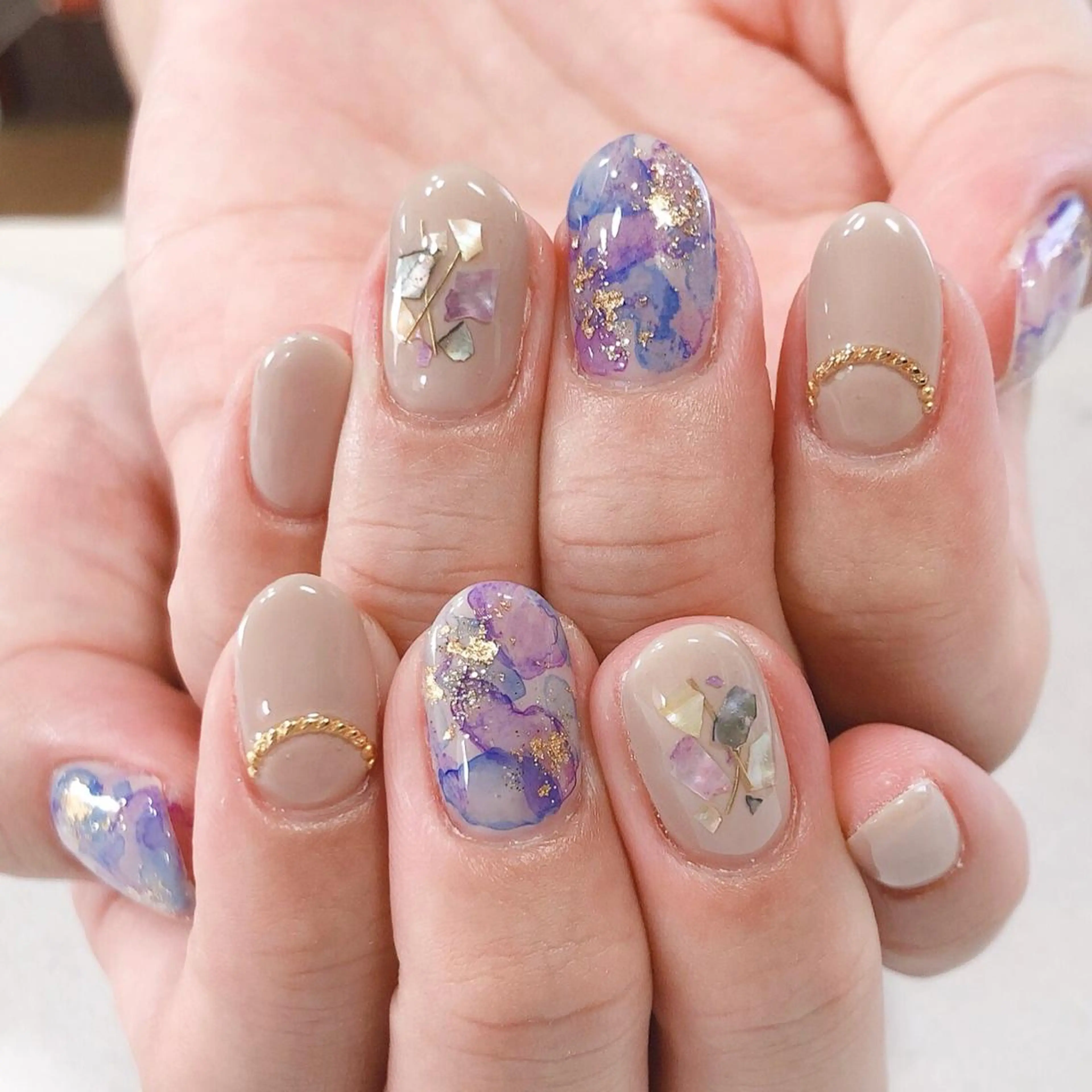 ネイル ジェルネイル 東 千夏のネイルデザイン