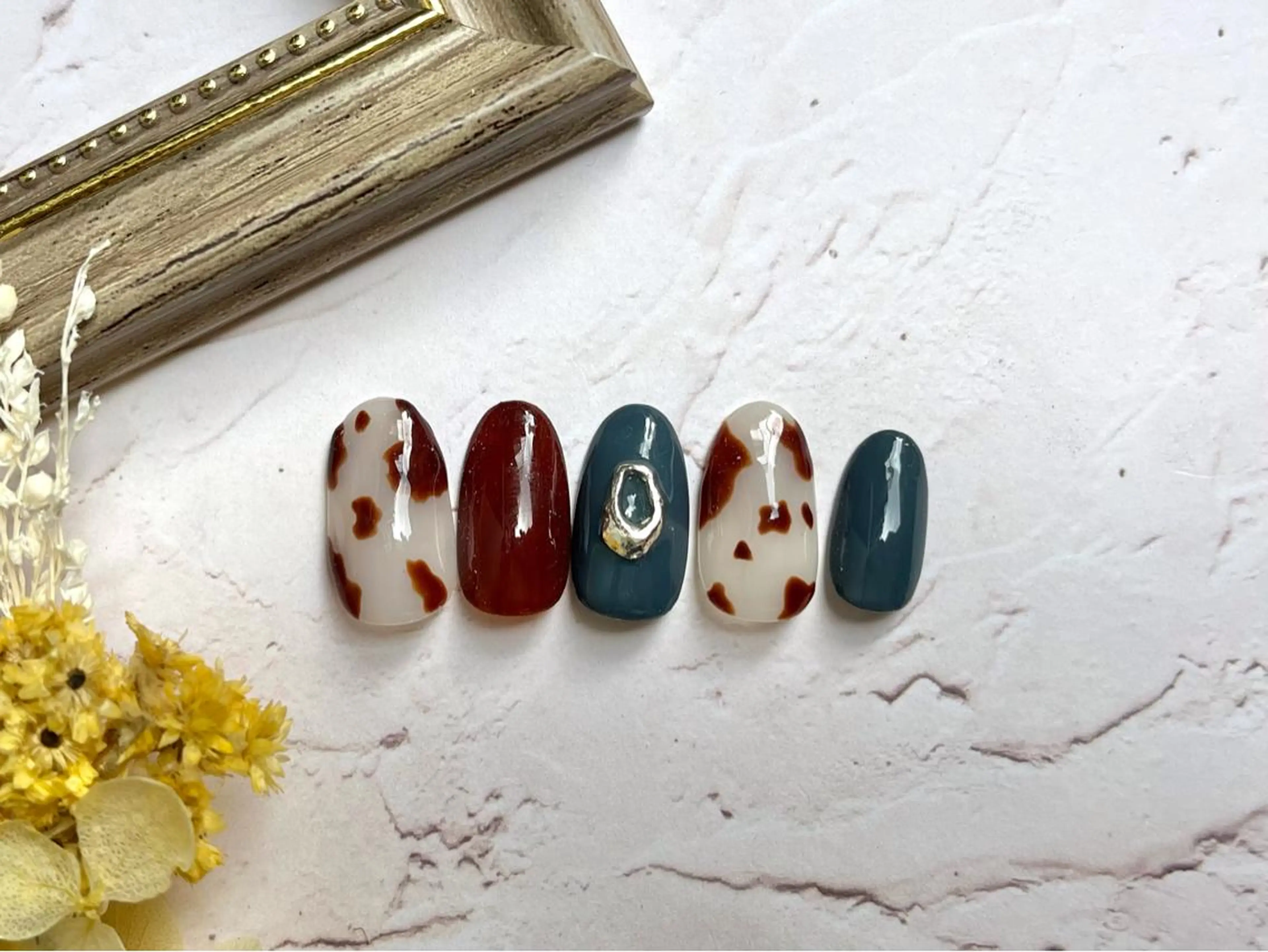 ネイル ハンドネイル ネイルPetit Ribbonのネイルデザイン