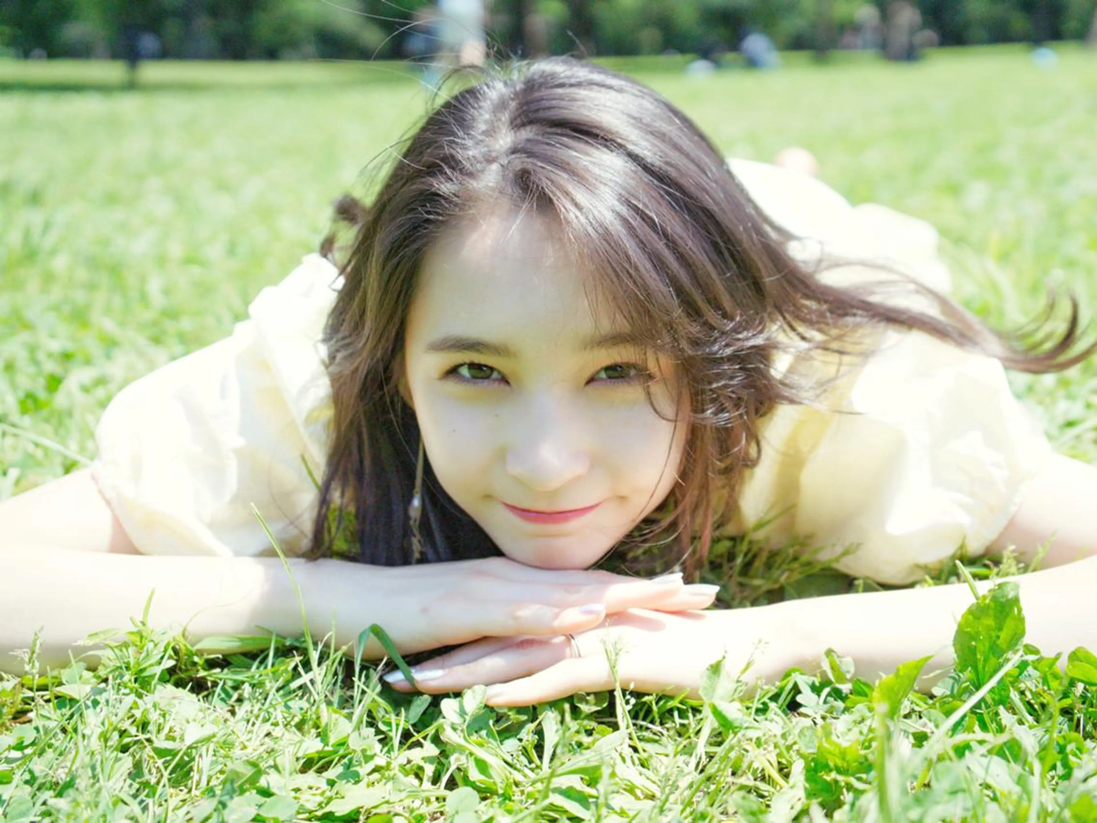 ロング ケアカラー ラベンダーベージュ 髪質改善 韓国風ヘア レイヤーカット カット ヘアカラー トリートメント ヘアケア特化型サロン newi 梅田のヘアスタイル