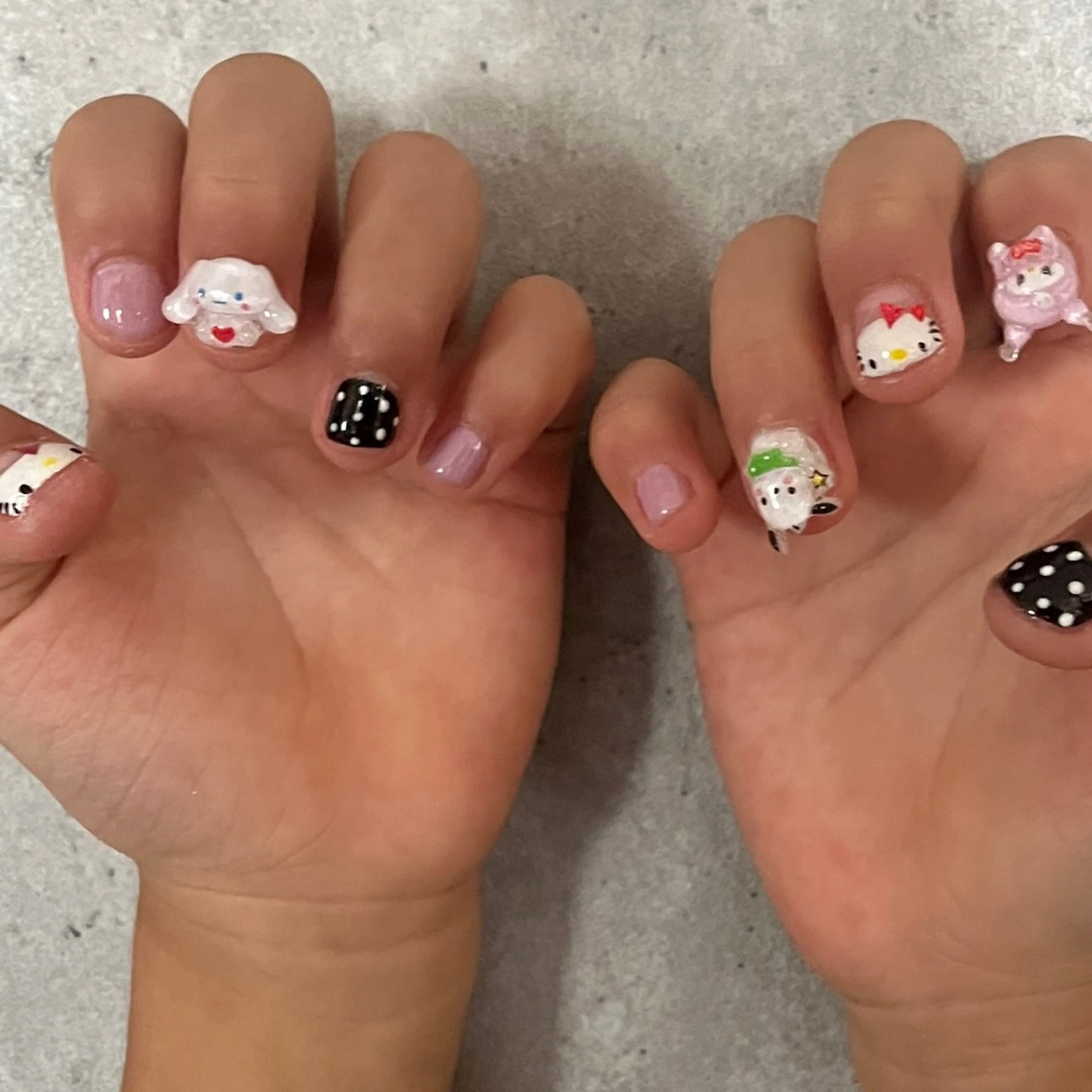 キッズ 城東区ネイルサロン carpediemのネイルデザイン