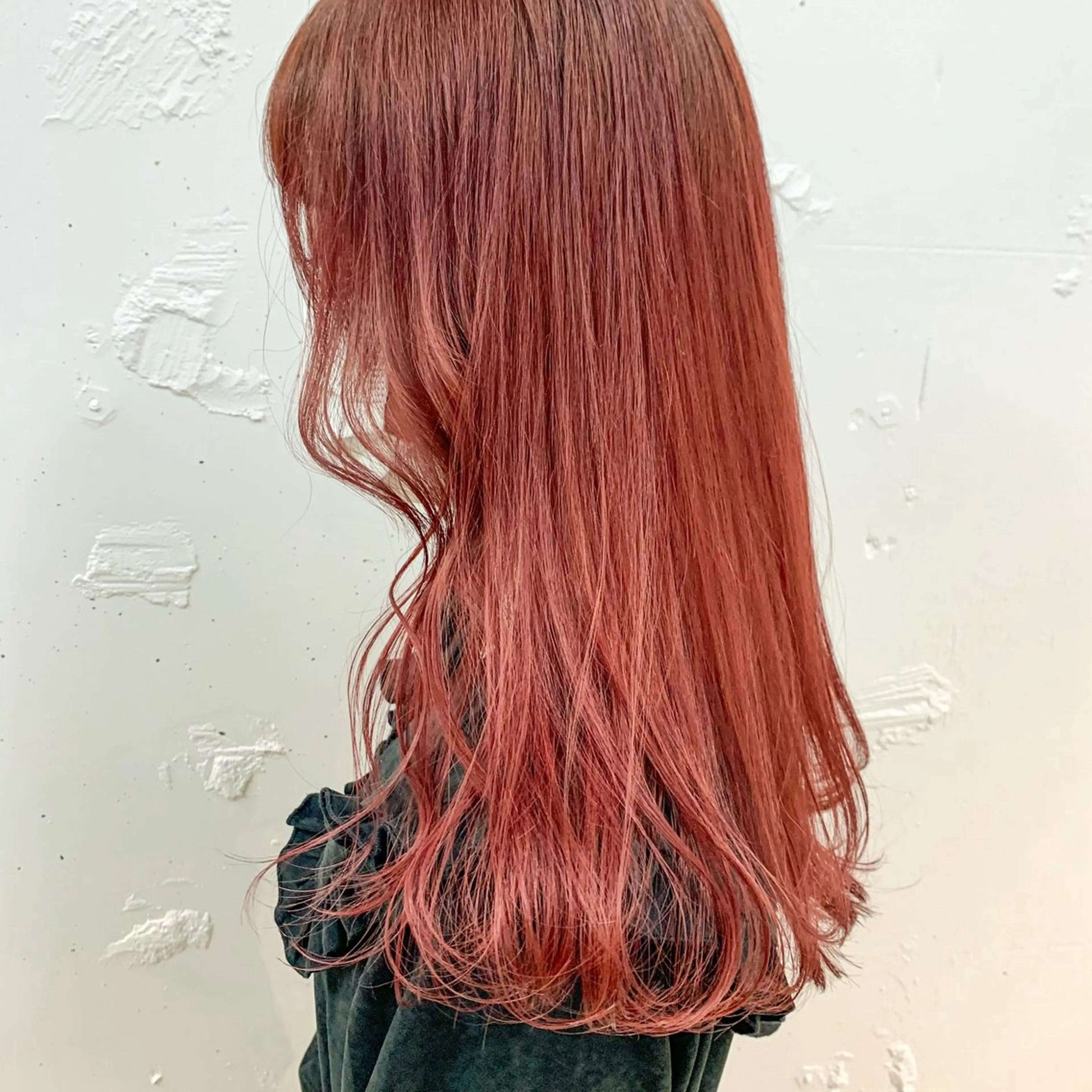 ロング カラー raika .のヘアスタイル