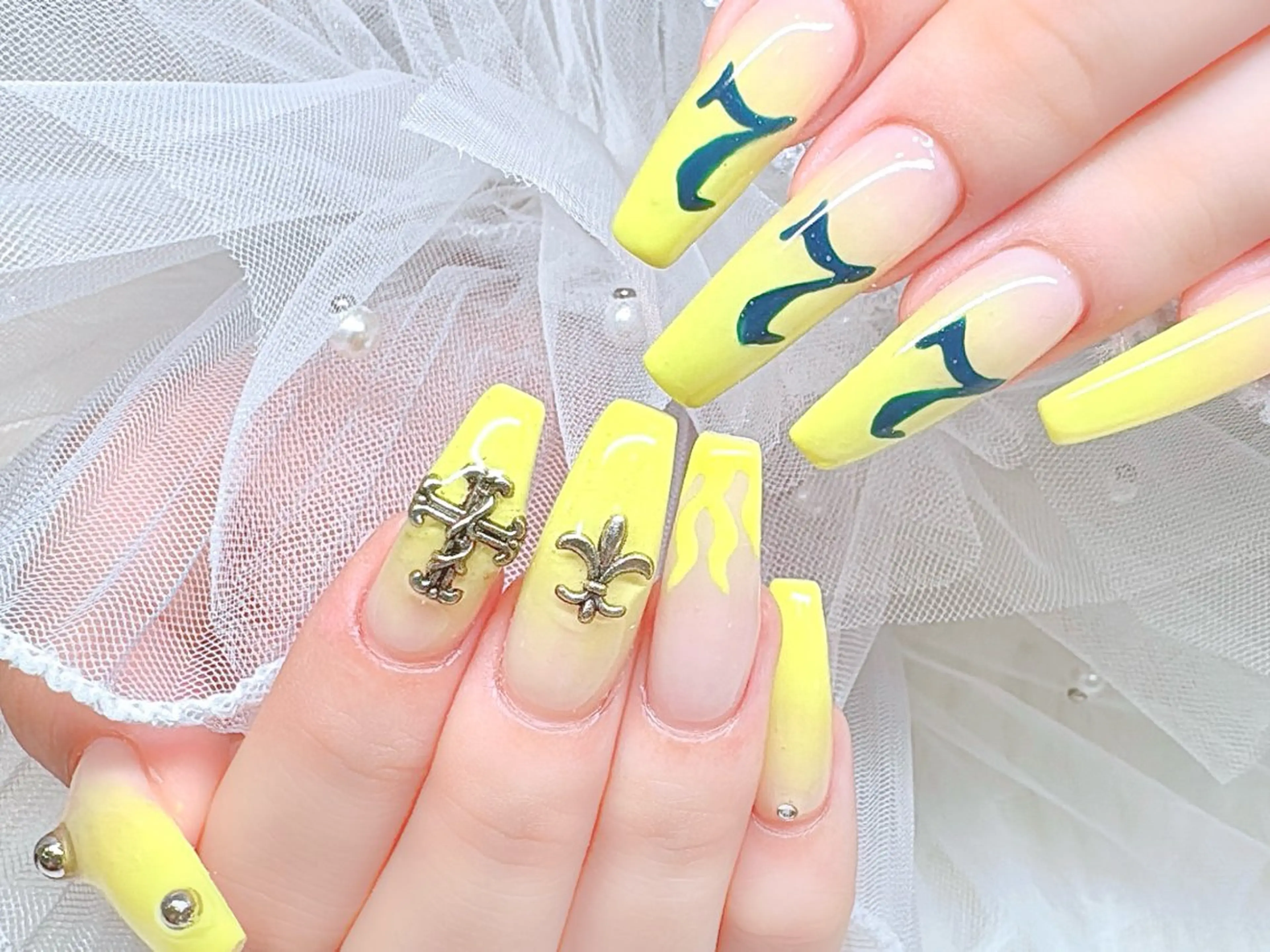 ネイル en.所属・en. NATSUKOのネイルデザイン