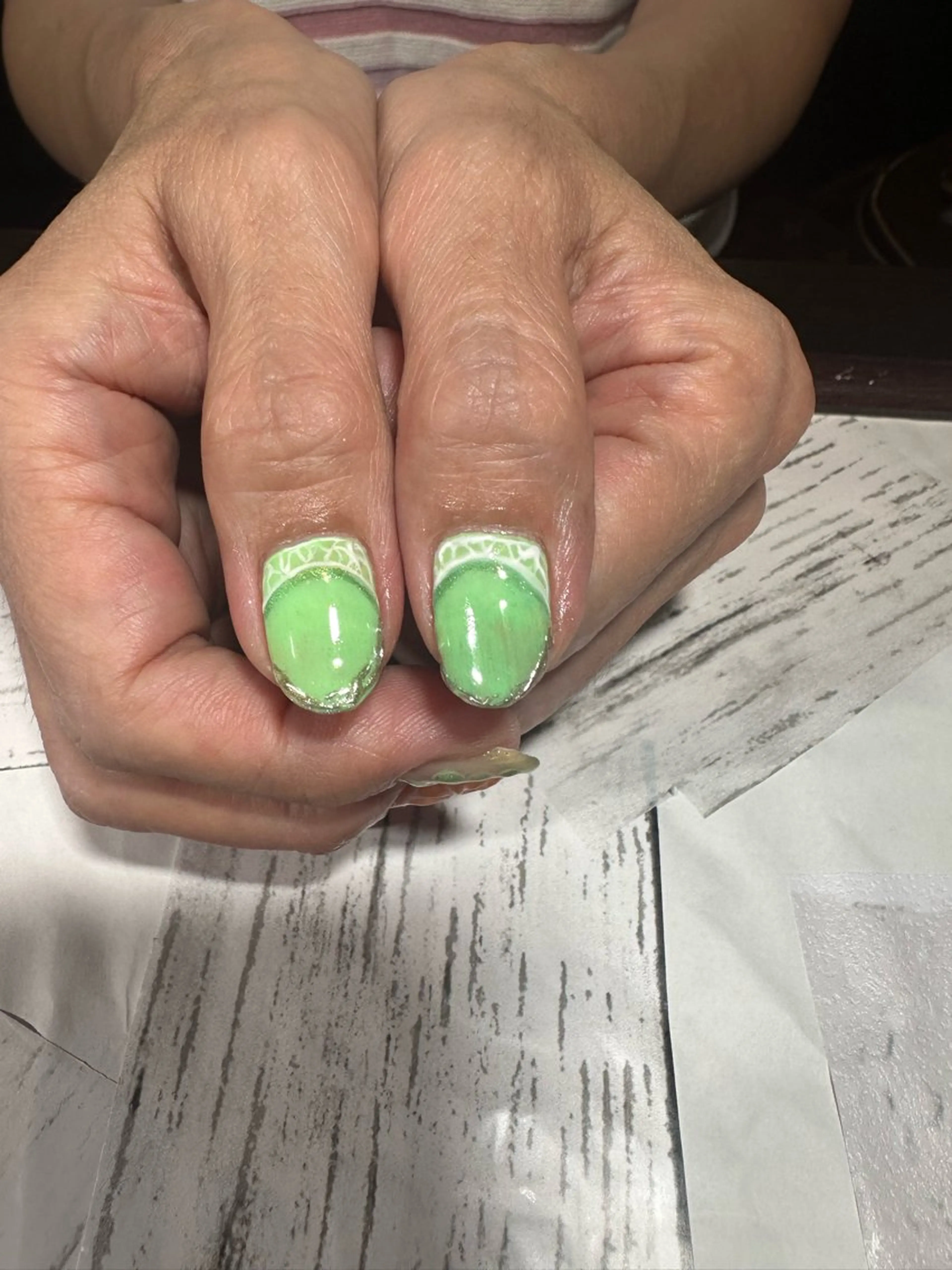 ネイル e.nail所属・🍎吉田 恵里🍎のネイルデザイン