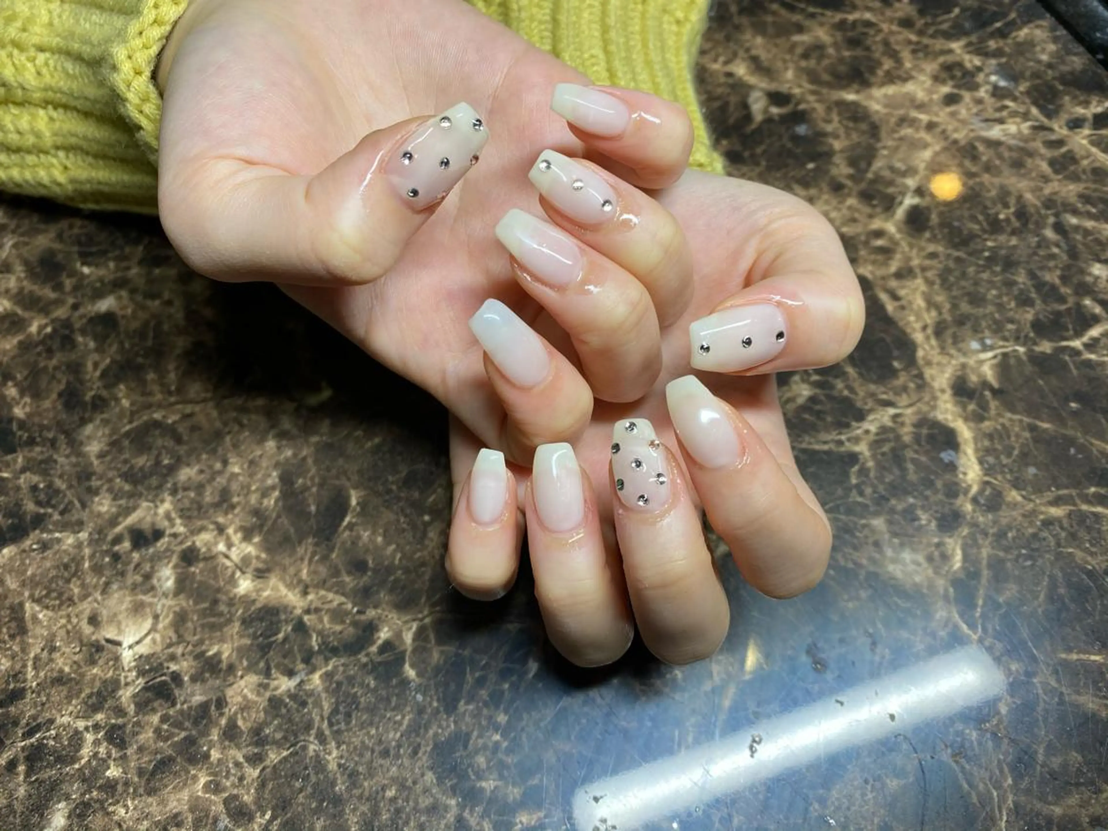 ネイル ハンドネイル IROHA Nail 矢掛萌子のネイルデザイン