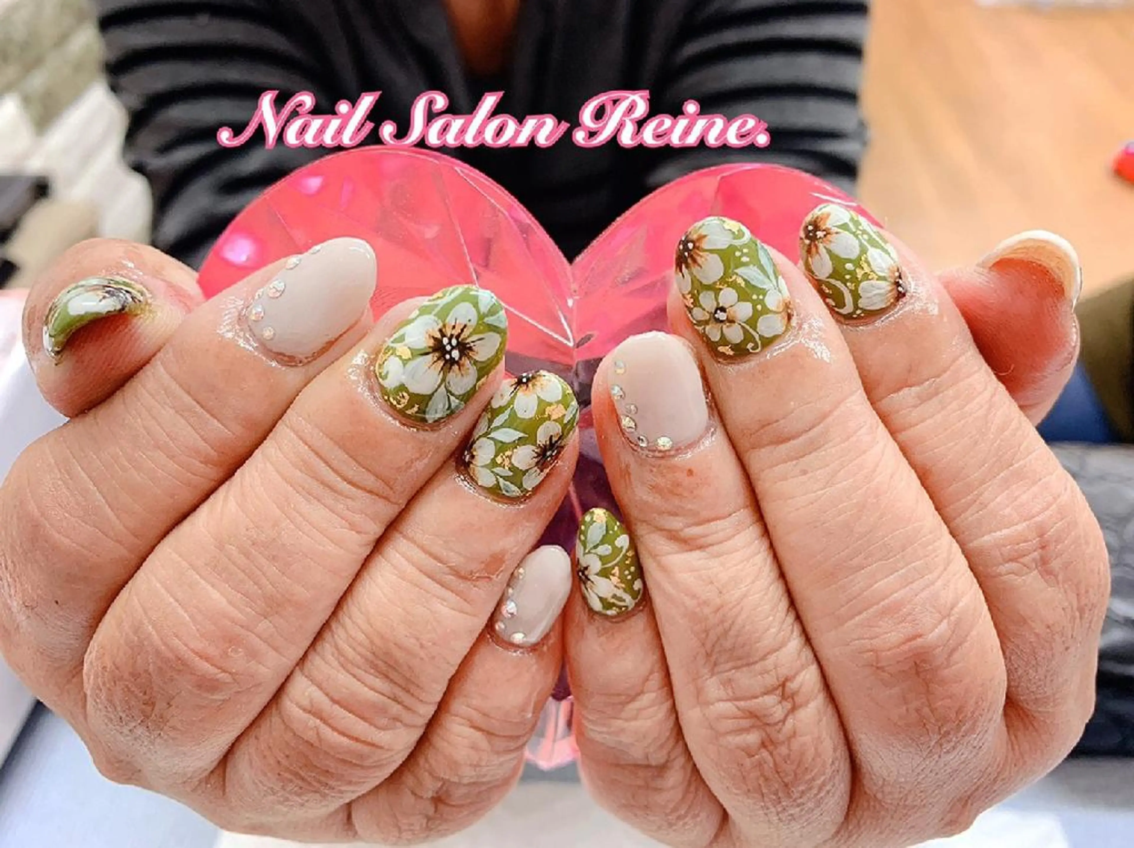 ネイル ハンドネイル Nailsalon Reine所属・玉栄 伶奈のネイルデザイン