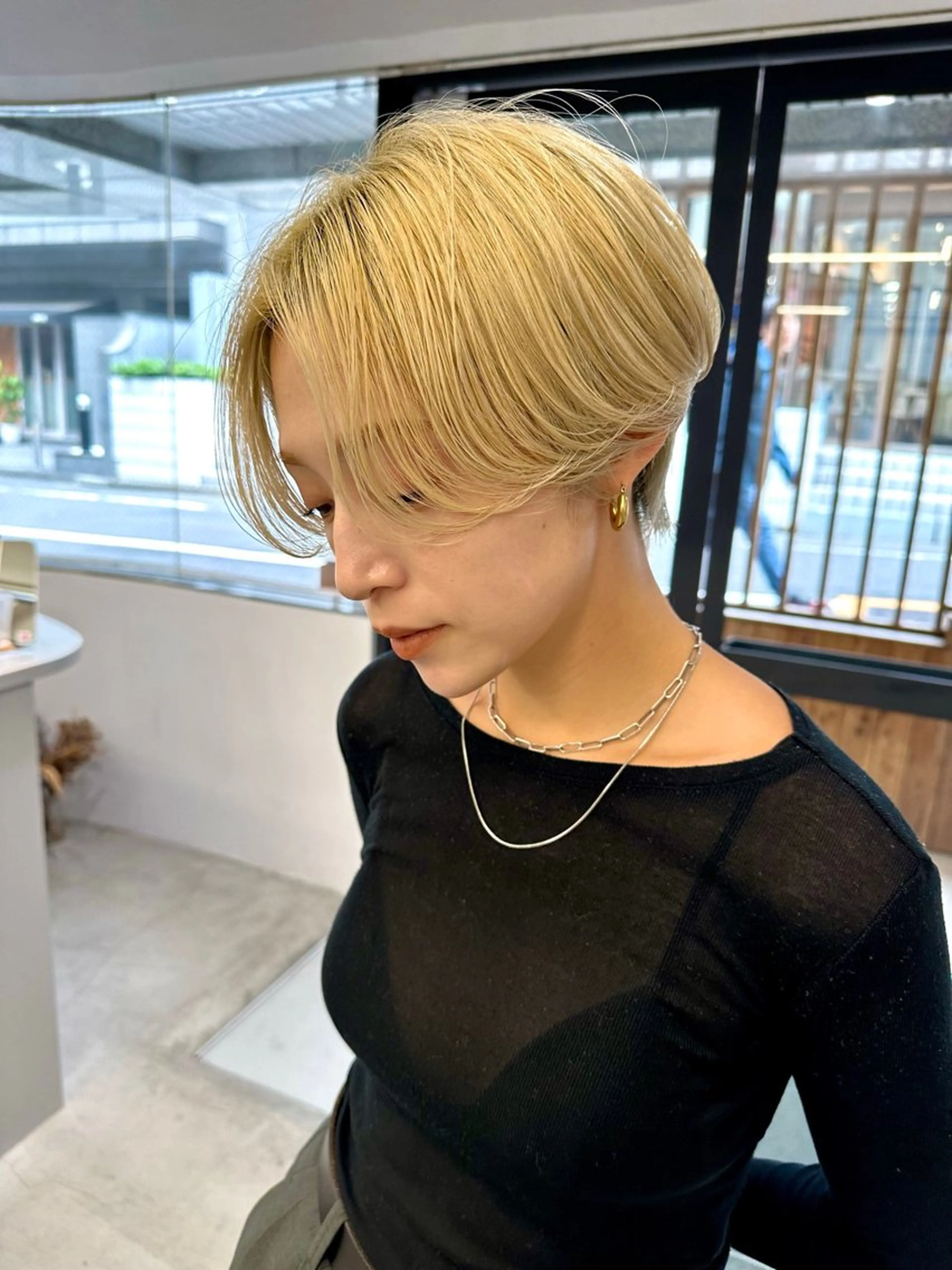 ショート カット ヘアカラー 骨格診断で絶対可愛い ✨丸みショート✨凌弥のヘアスタイル