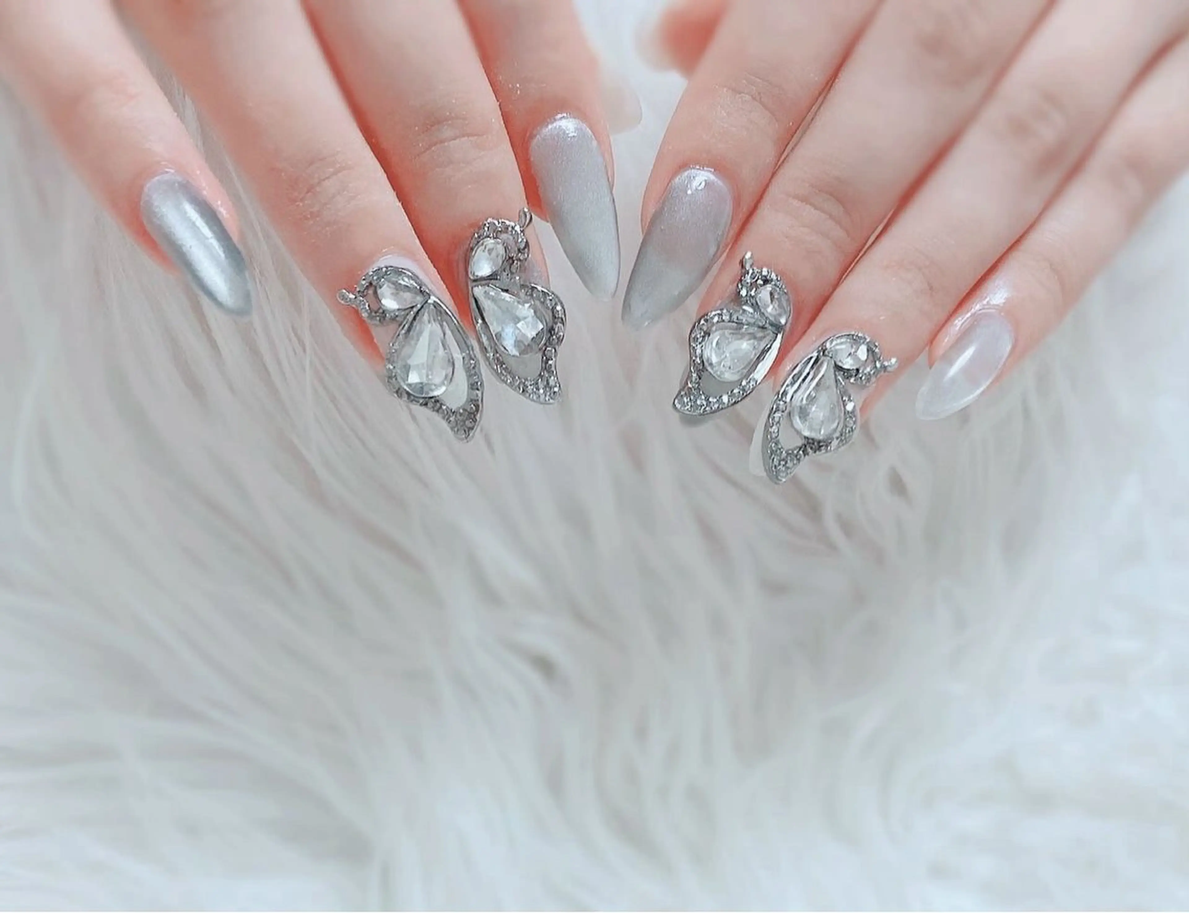 ネイル ESPOIR Ｎのネイルデザイン