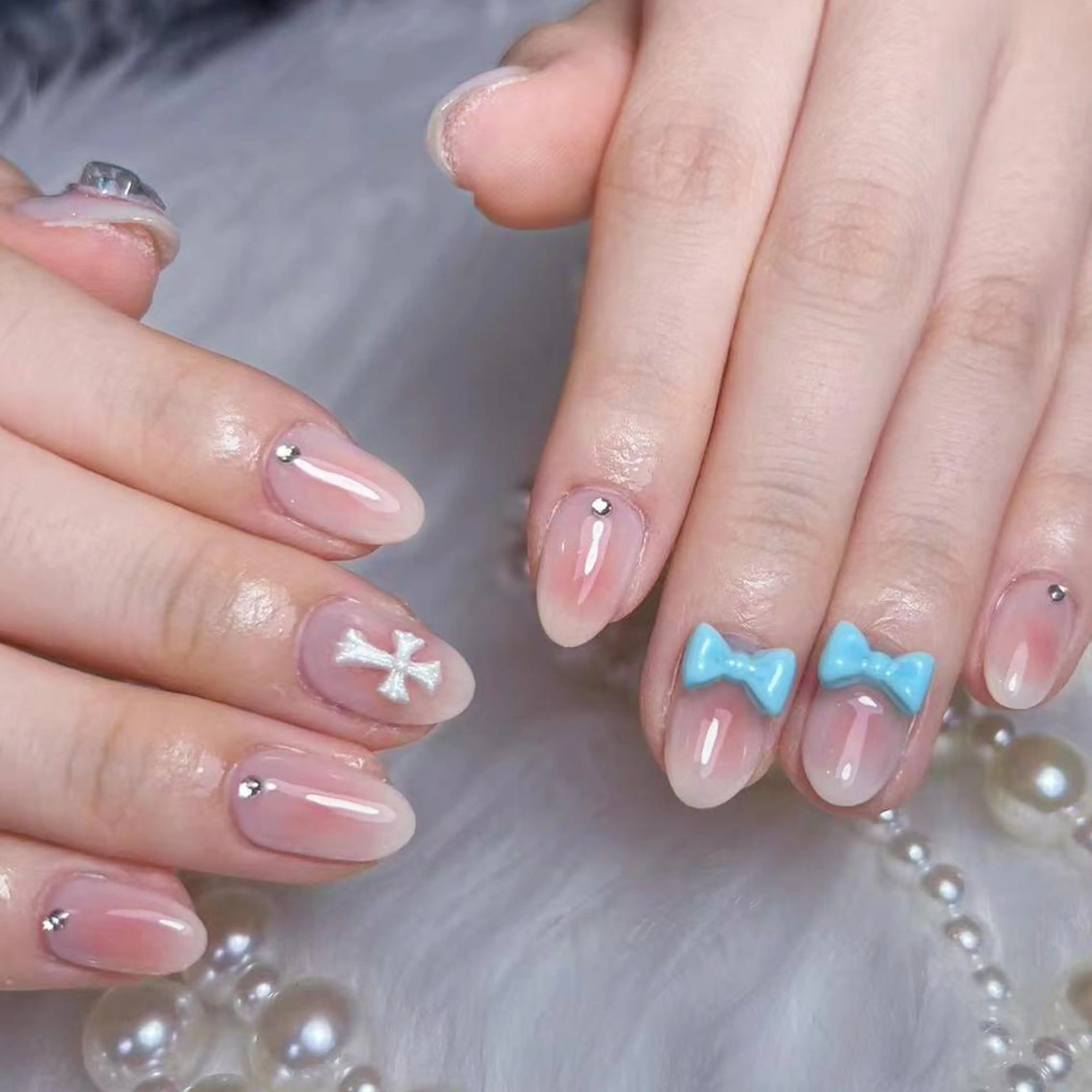 ネイル アートネイル オーロラネイル ガーリー キラキラネイル マグネットネイル ハンドネイル DIAMOND 💦のネイルデザイン