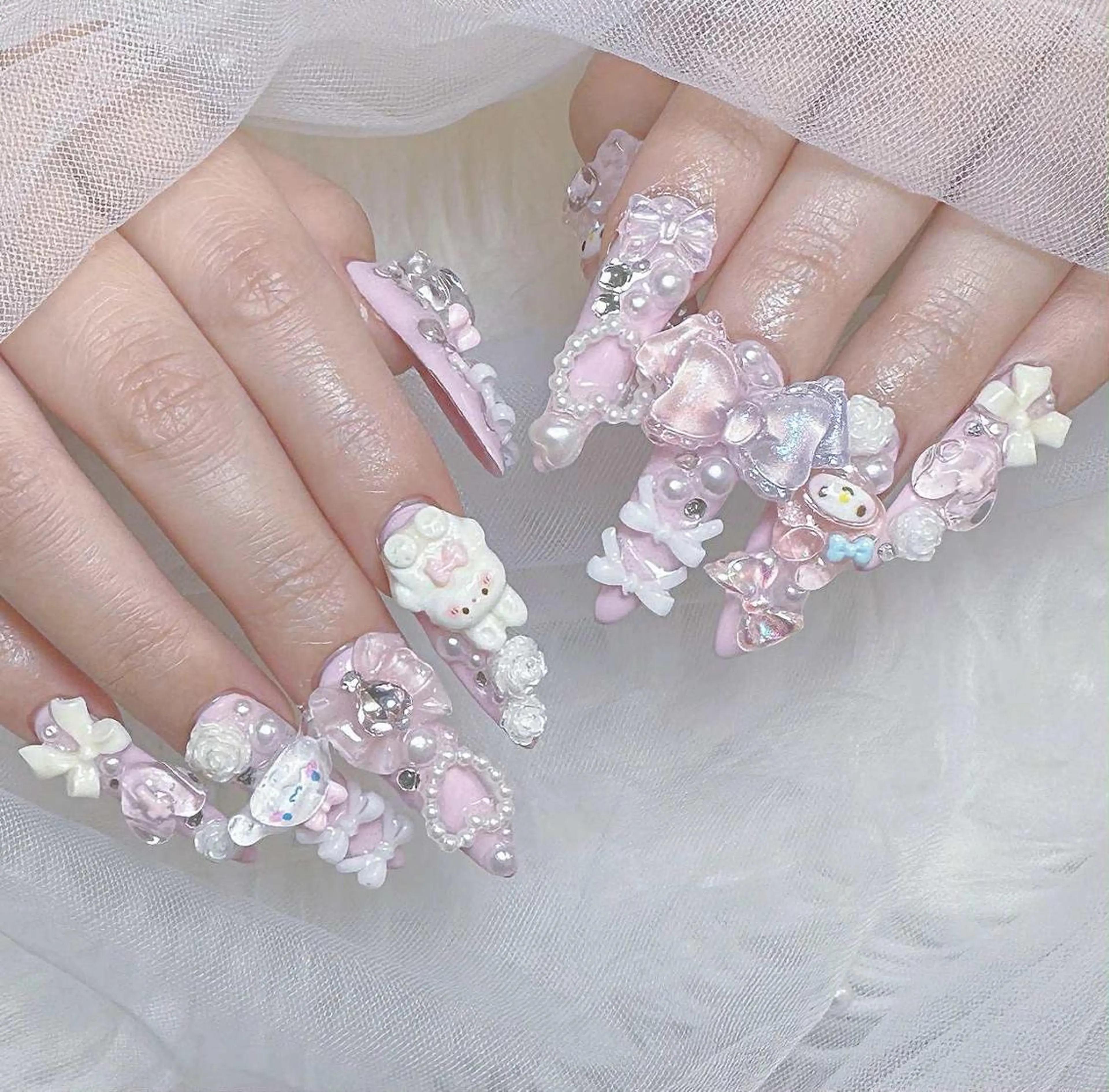 ロング 韓国風ヘア ハンドネイル Bling Salonのネイルデザイン