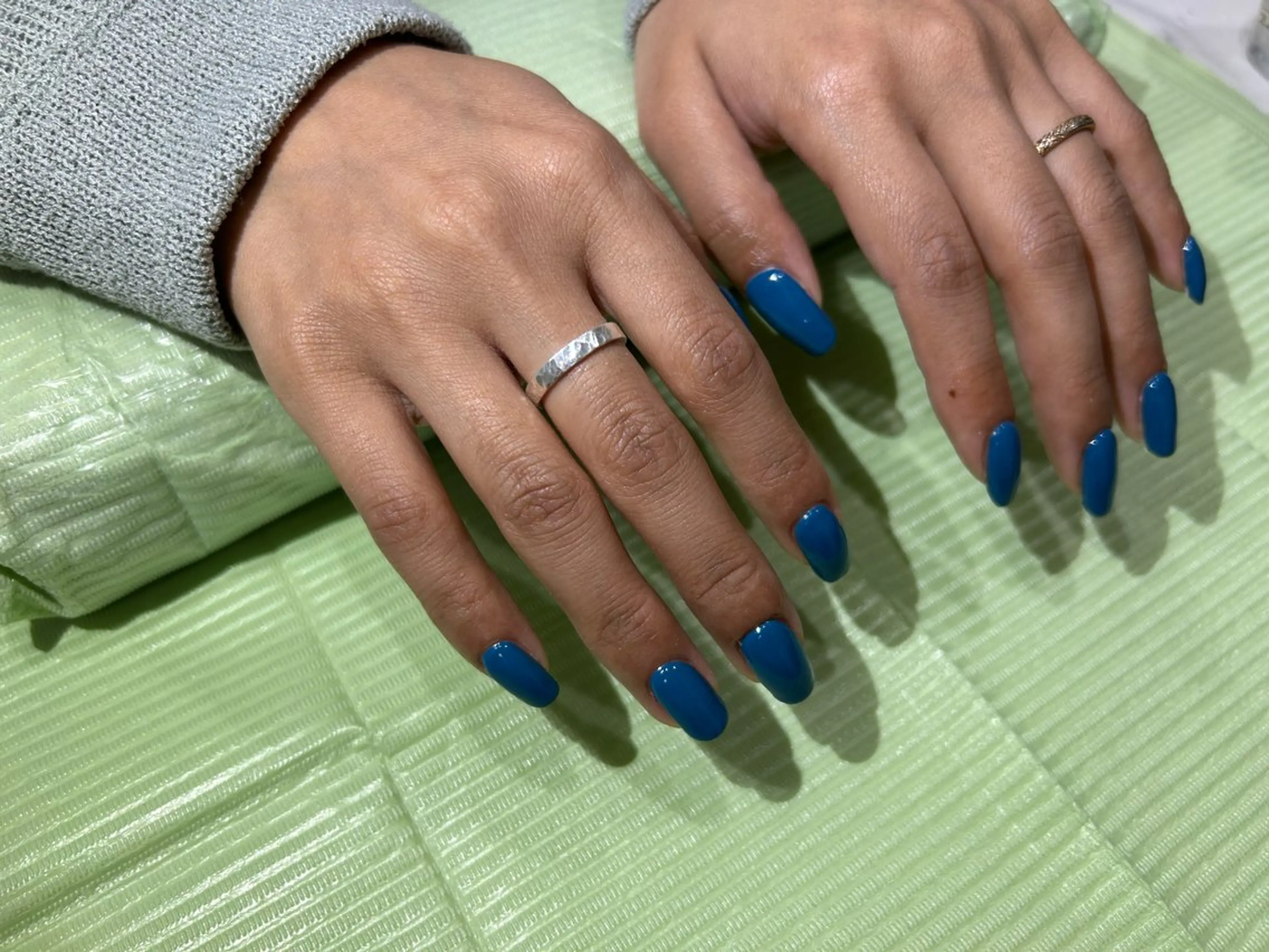 ネイル Eyelash & nail Buena 高円寺店所属・新人ネイリスト yuaのネイルデザイン