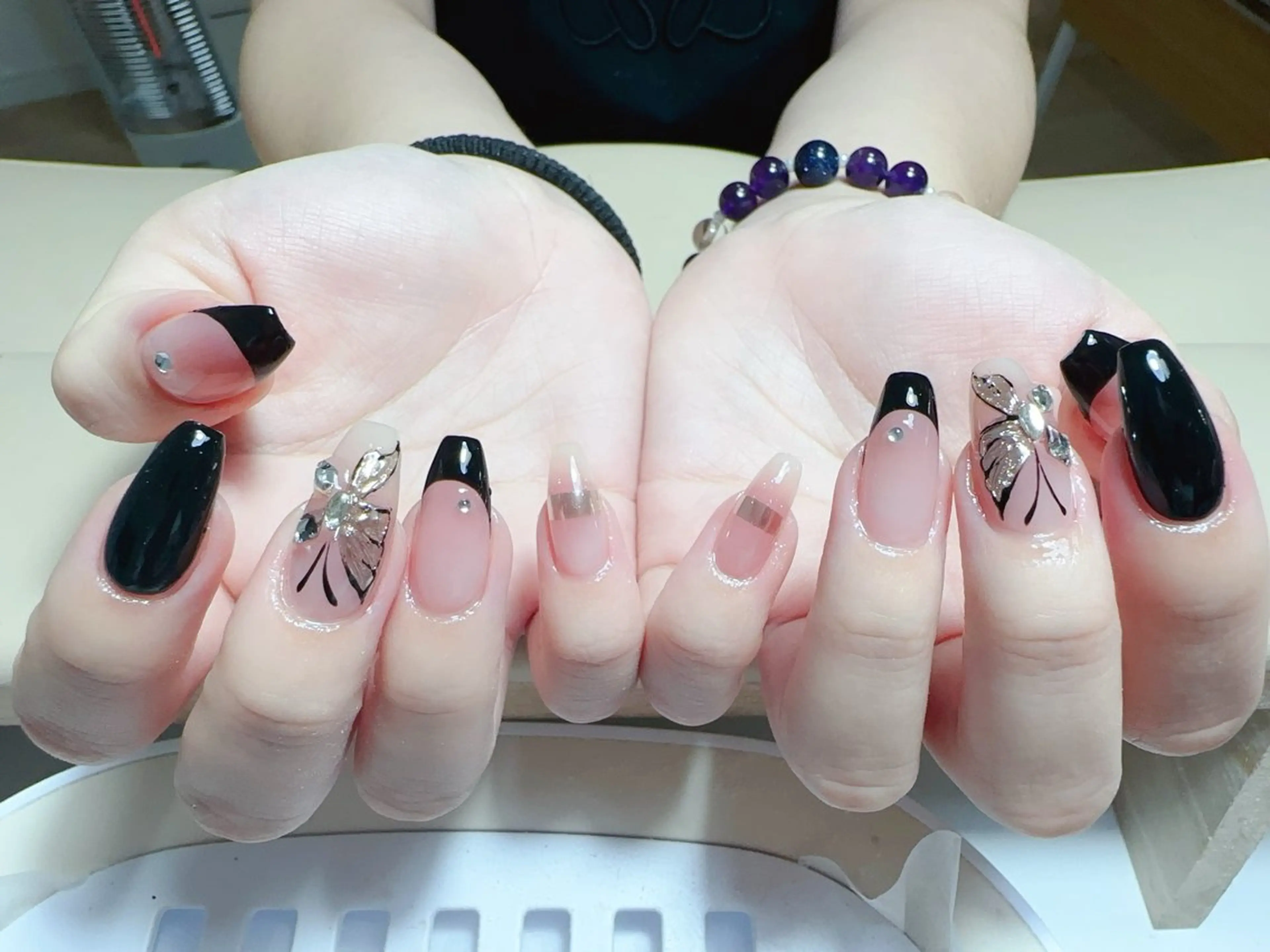 ネイル ハンドネイル NAIL CIRCLESのネイルデザイン