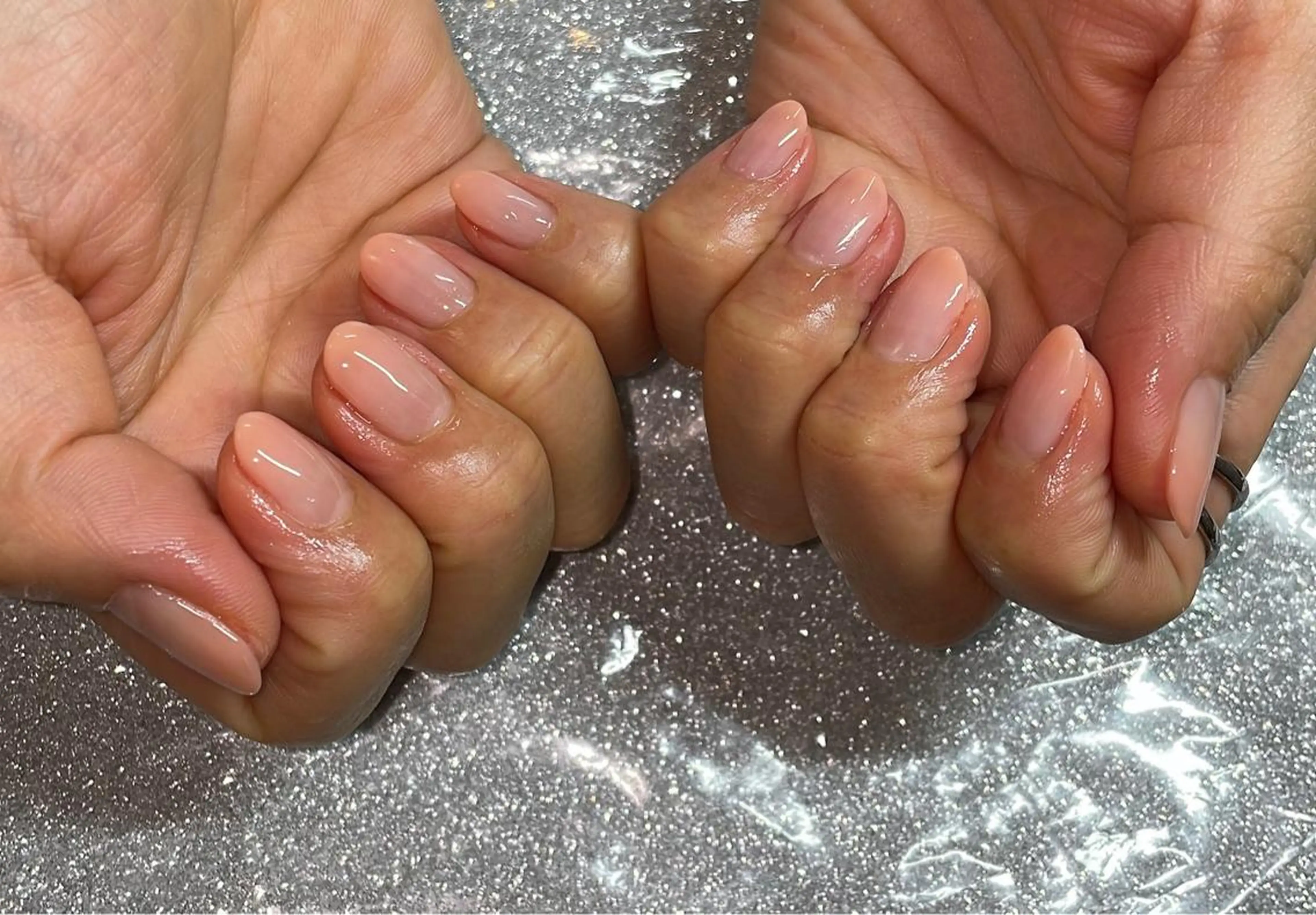 ネイル VIERU 🌈🎀💖のネイルデザイン