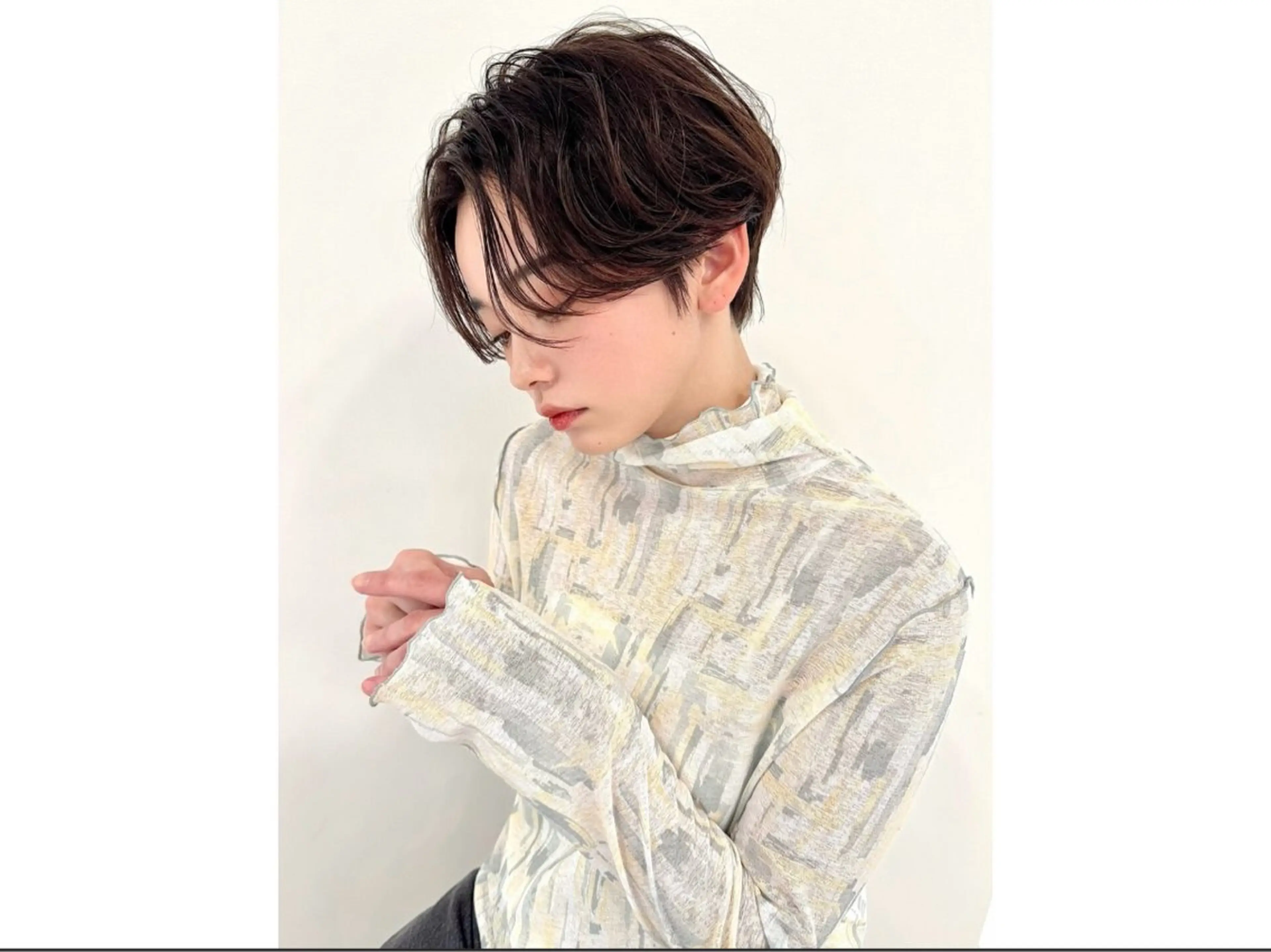 ショート 酒井 緋菜のヘアスタイル